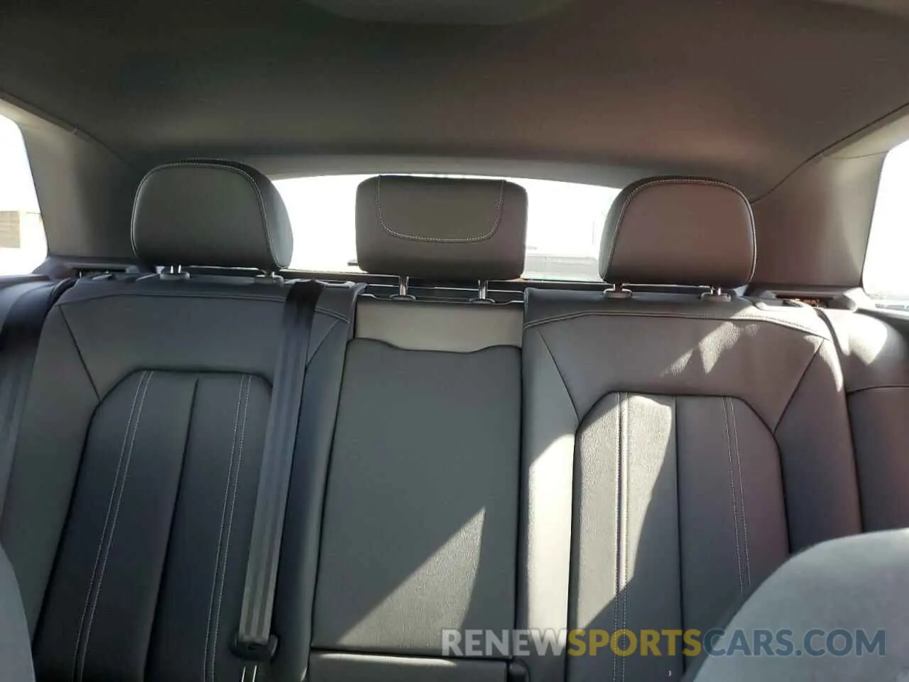 10 Photograph of a damaged car WA1L2BFZ0PP069713 AUDI Q4 E-TRON 2023