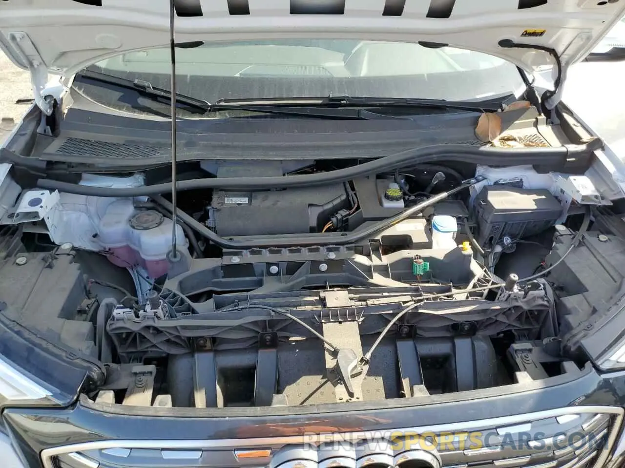 12 Photograph of a damaged car WA1L2BFZ0PP069713 AUDI Q4 E-TRON 2023