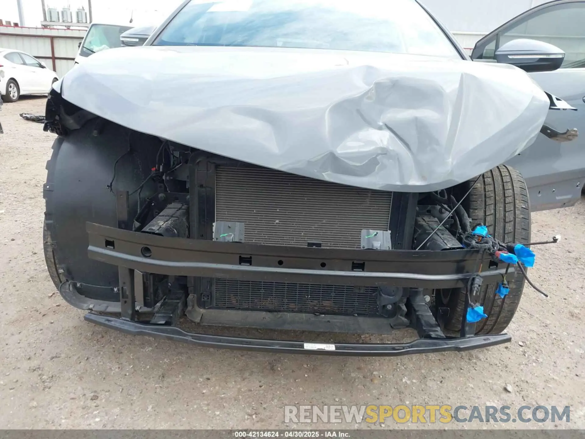 6 Photograph of a damaged car WA1L2BFZ7PP000646 AUDI Q4 E-TRON 2023