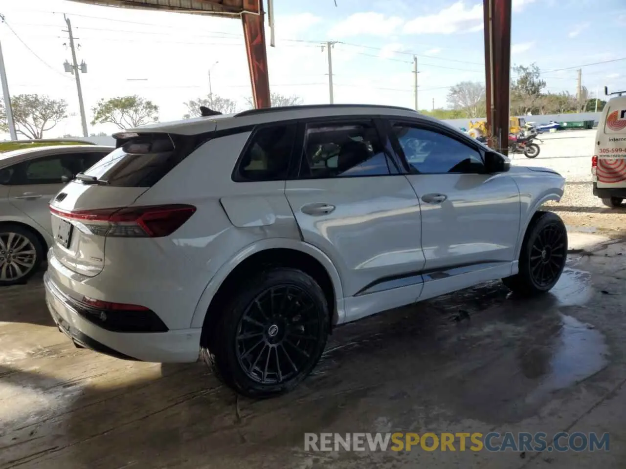 3 Photograph of a damaged car WA1L2BFZ9PP028898 AUDI Q4 E-TRON 2023