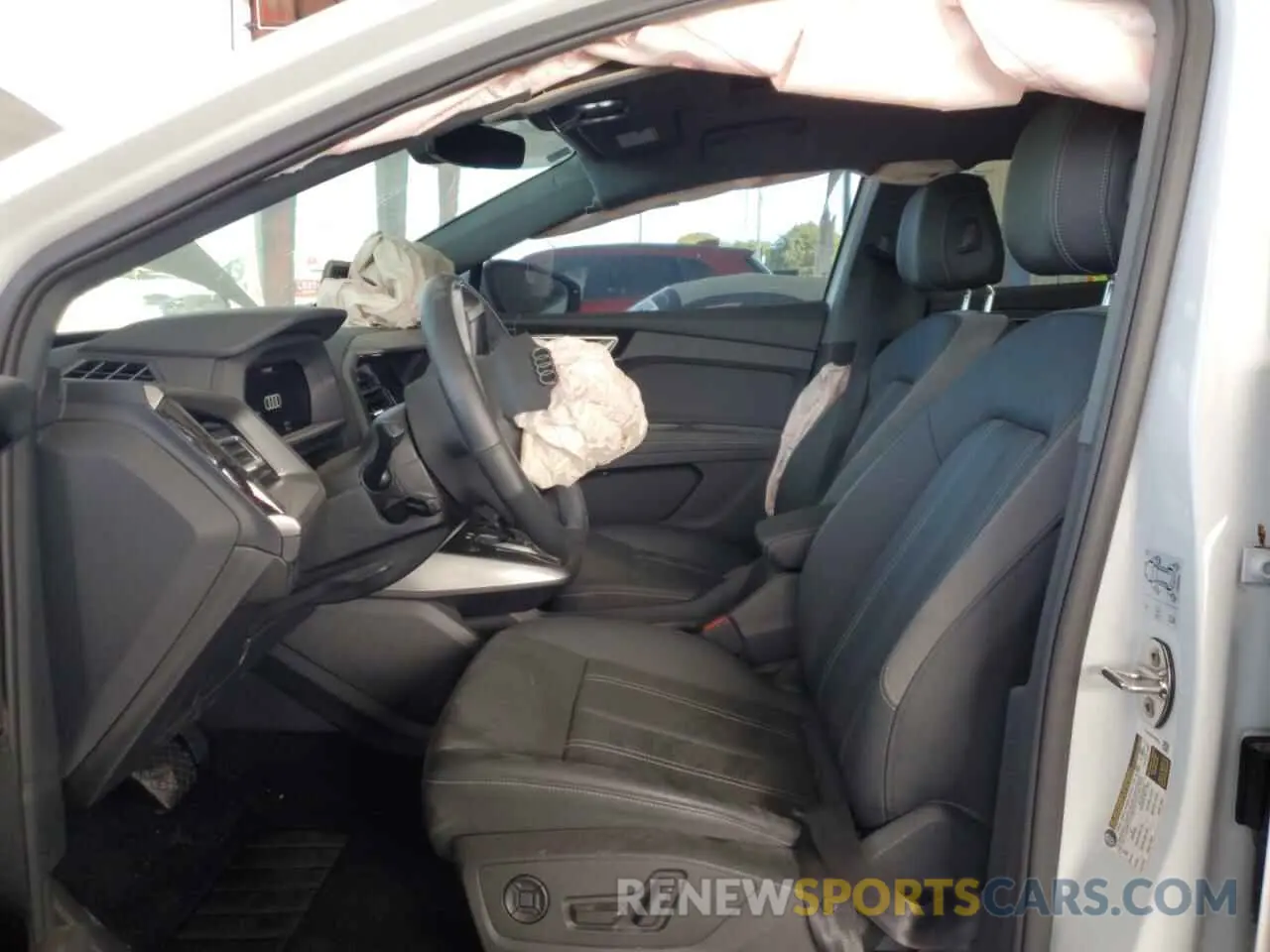 7 Photograph of a damaged car WA1L2BFZ9PP028898 AUDI Q4 E-TRON 2023
