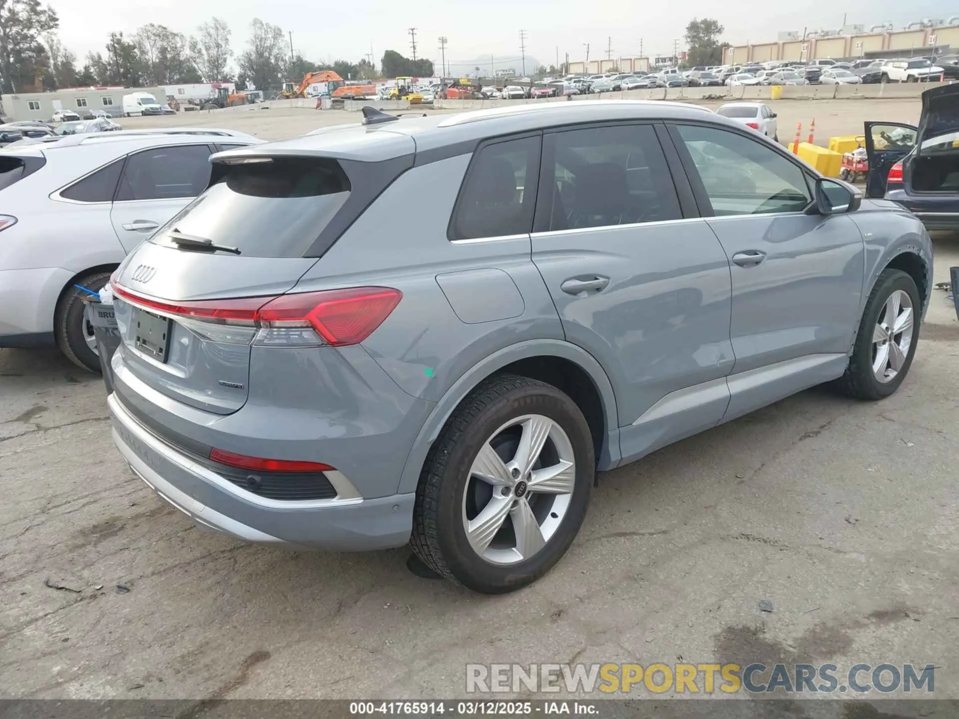 4 Photograph of a damaged car WA1M2BFZ0PP039552 AUDI Q4 E-TRON 2023