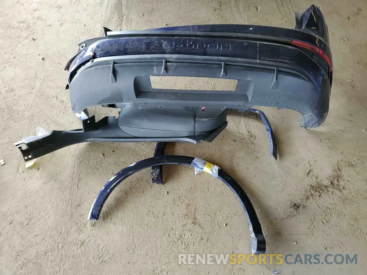 13 Photograph of a damaged car WA1M2BFZ3PP027699 AUDI Q4 E-TRON 2023