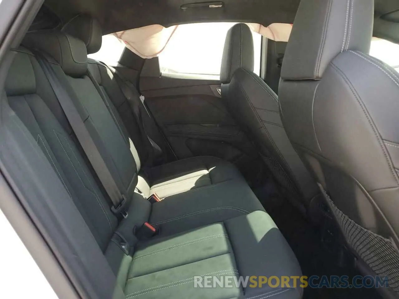 12 Photograph of a damaged car WA14UBFZ3RP075524 AUDI Q4 E-TRON 2024