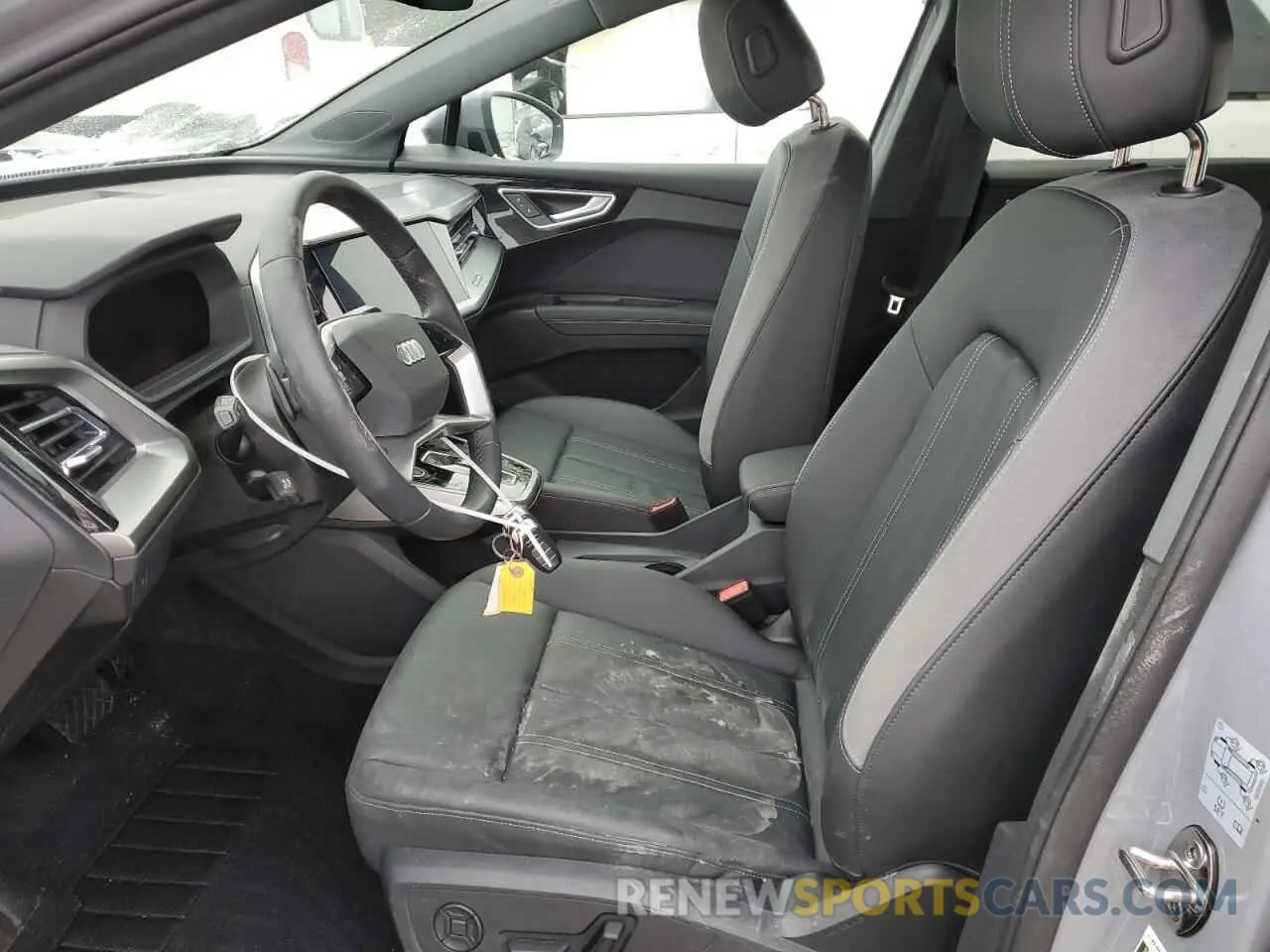 7 Photograph of a damaged car WA1GUAFZ7RP060161 AUDI Q4 E-TRON 2024