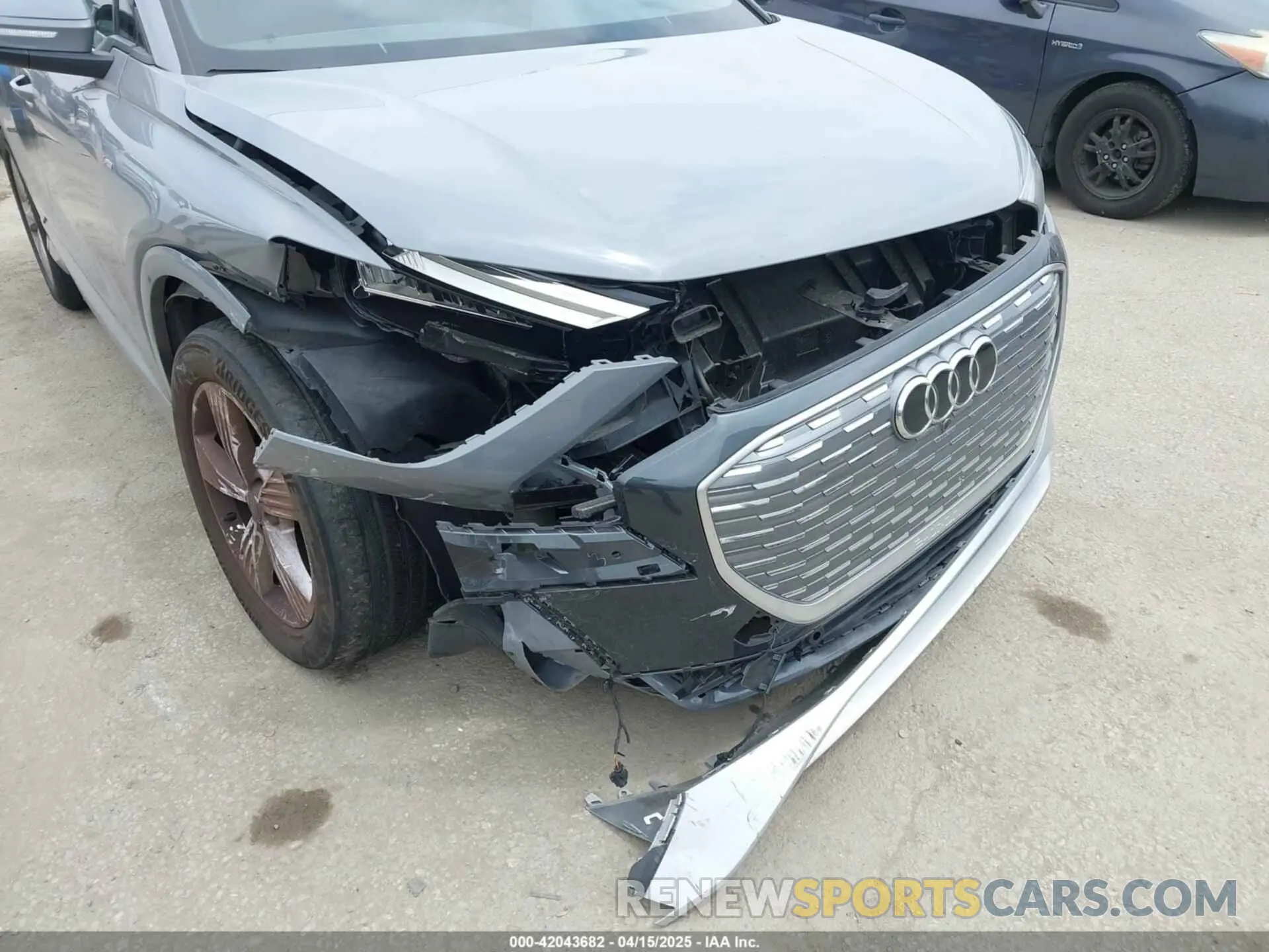 6 Photograph of a damaged car WA1K2BFZ2RP031723 AUDI Q4 E-TRON 2024