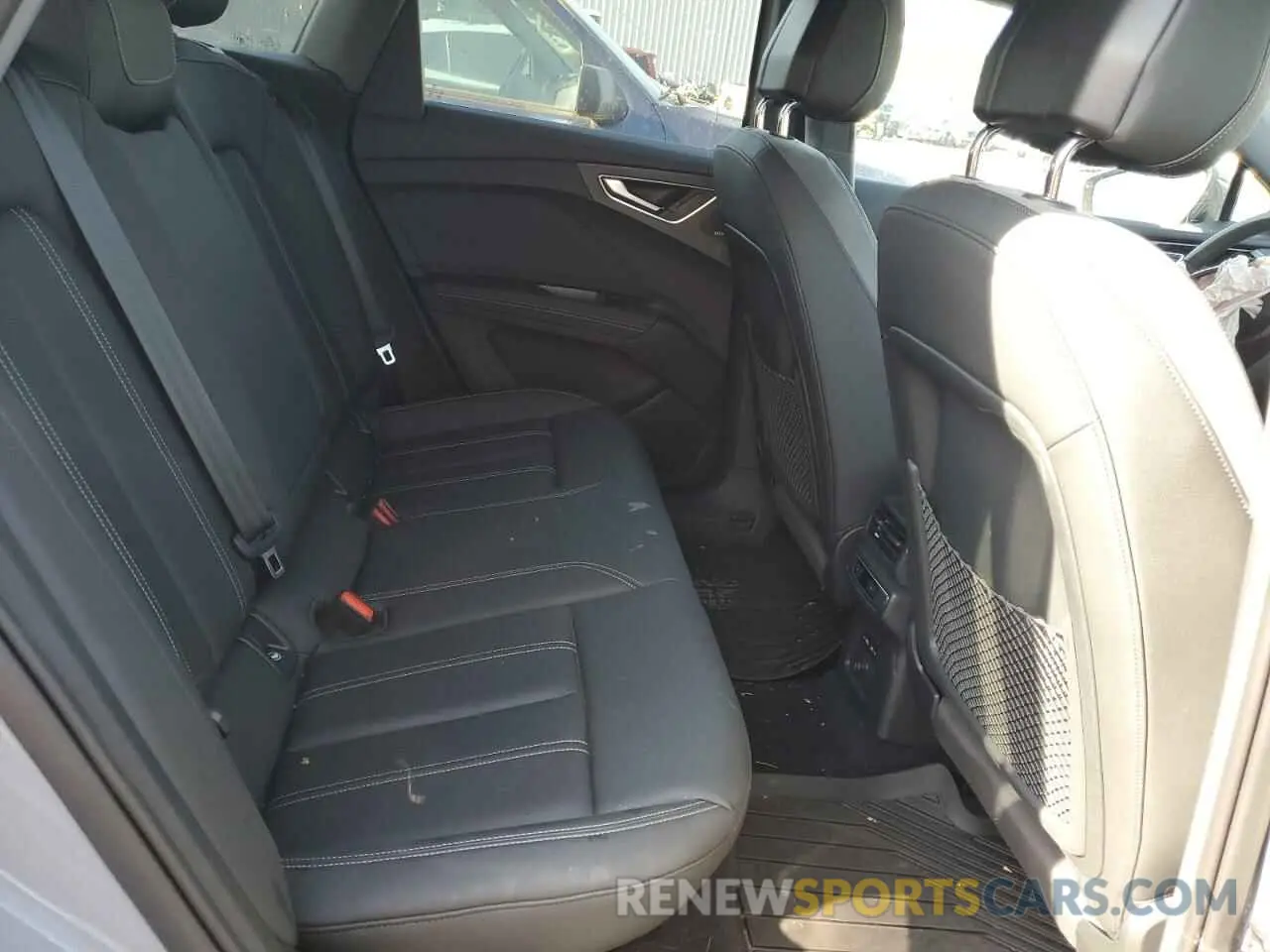 11 Photograph of a damaged car WA1LUBFZ1RP041920 AUDI Q4 E-TRON 2024