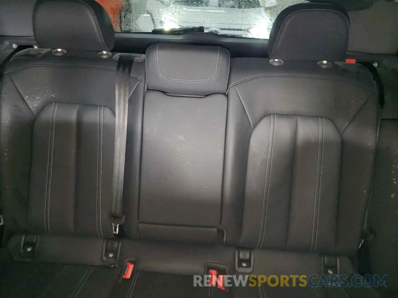 10 Photograph of a damaged car WA1LUBFZ8RP037816 AUDI Q4 E-TRON 2024