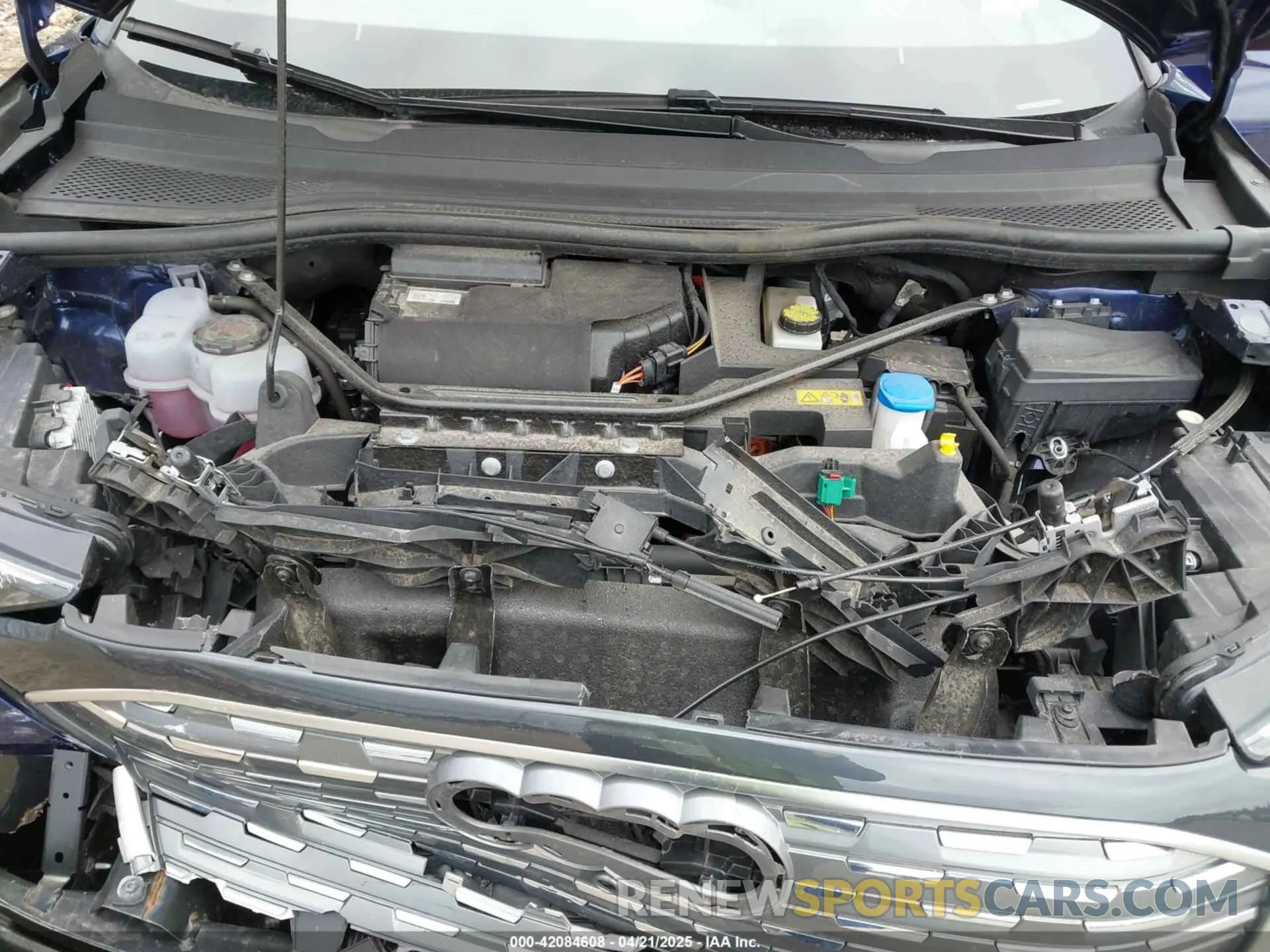 10 Photograph of a damaged car WA142BFZ1PP029824 AUDI Q4 SPORTBACK E-TRON 2023