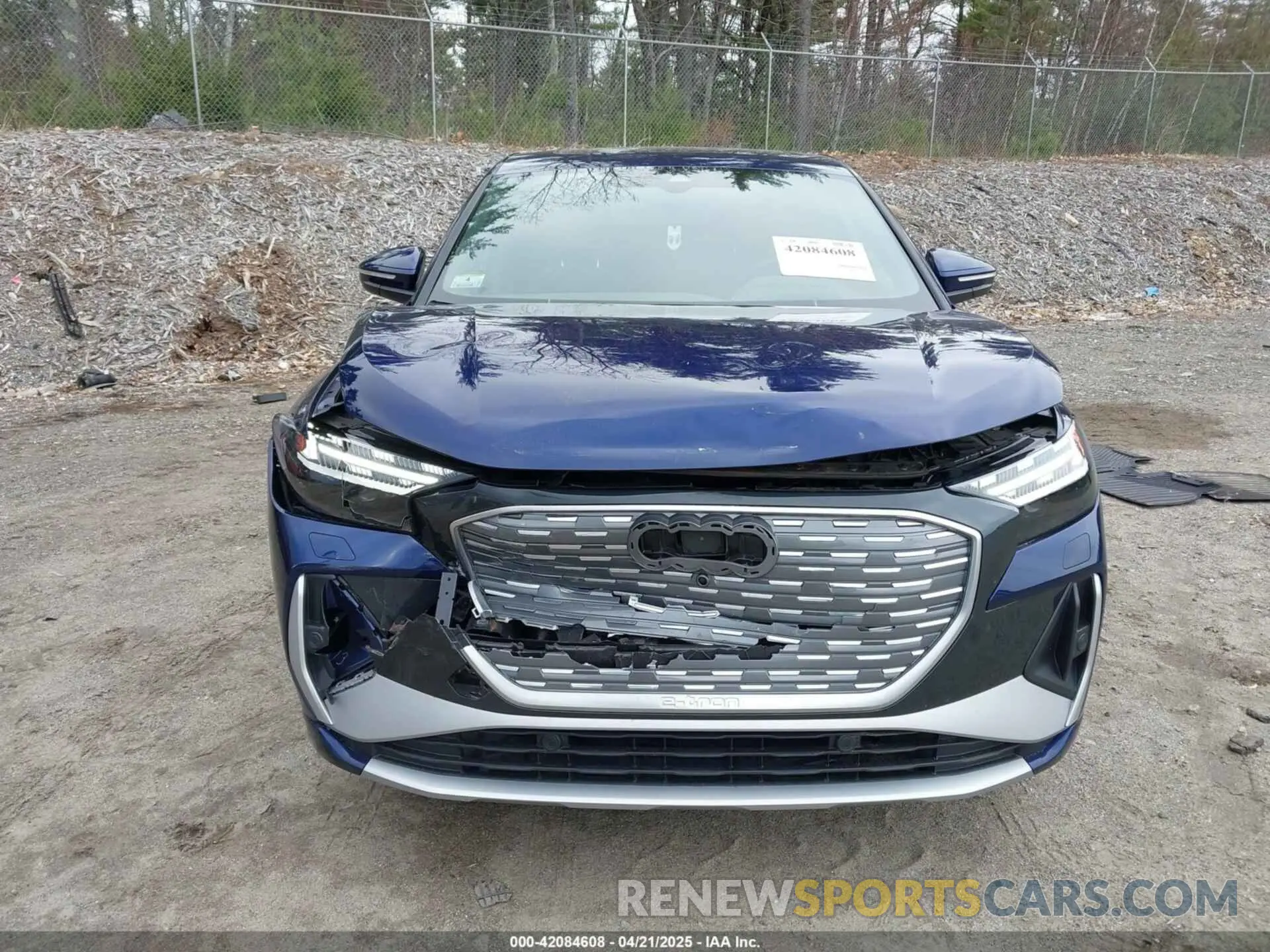 12 Photograph of a damaged car WA142BFZ1PP029824 AUDI Q4 SPORTBACK E-TRON 2023
