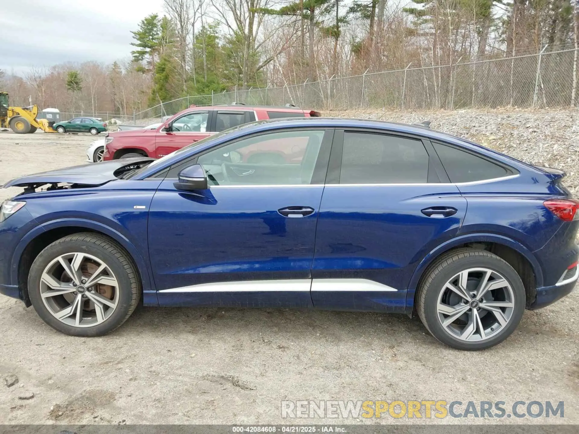 14 Photograph of a damaged car WA142BFZ1PP029824 AUDI Q4 SPORTBACK E-TRON 2023
