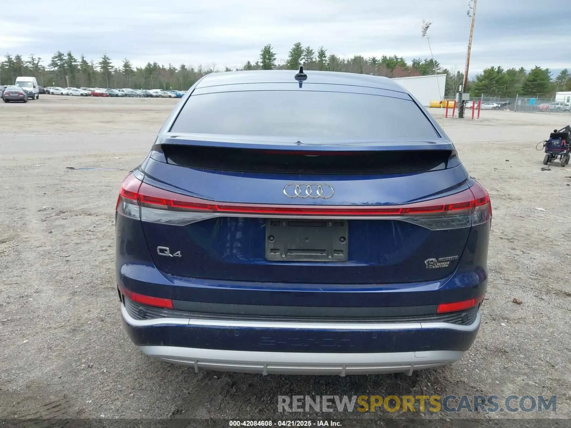 16 Photograph of a damaged car WA142BFZ1PP029824 AUDI Q4 SPORTBACK E-TRON 2023