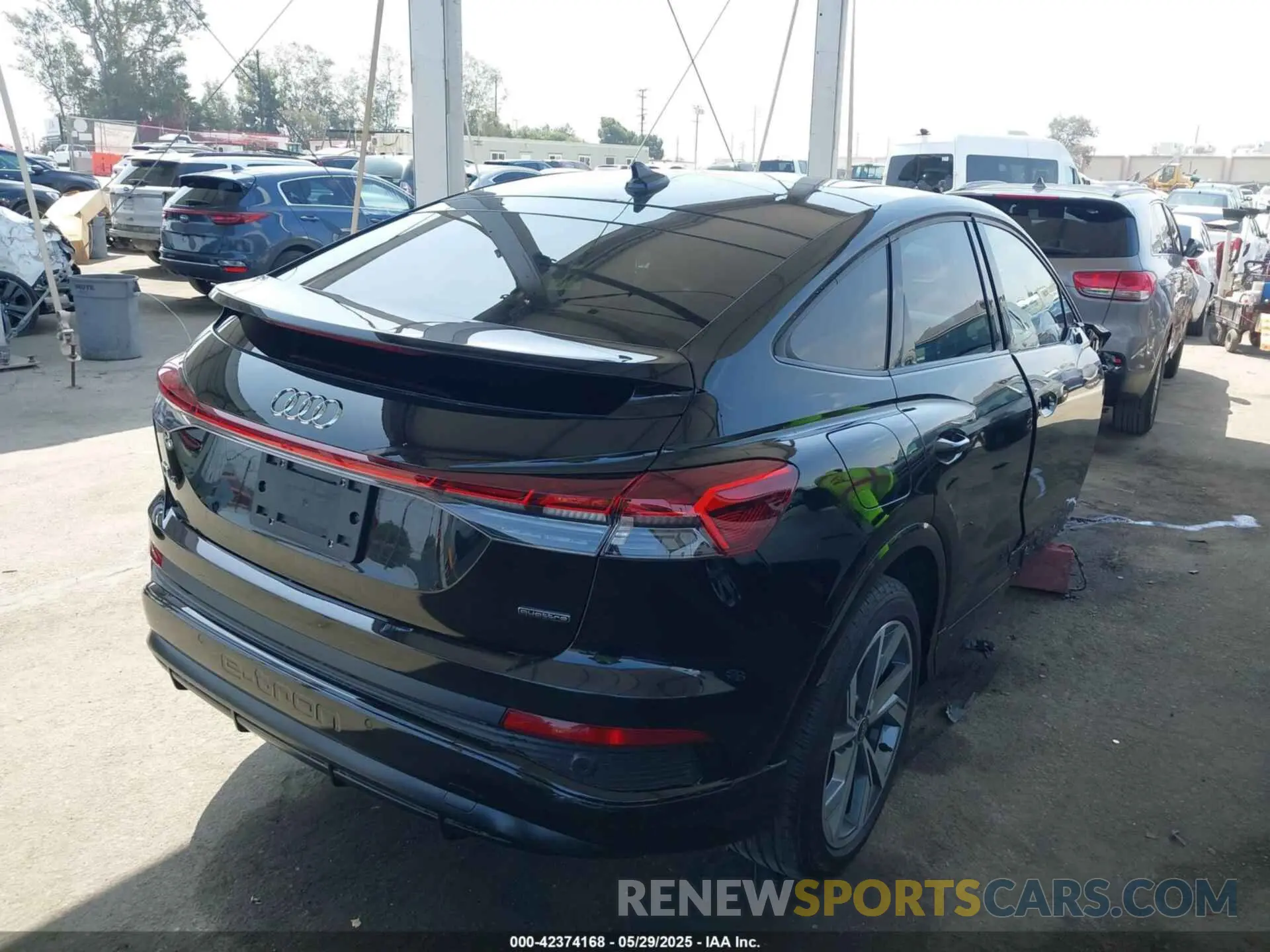 4 Photograph of a damaged car WA122BFZ2RP023525 AUDI Q4 SPORTBACK E-TRON 2024