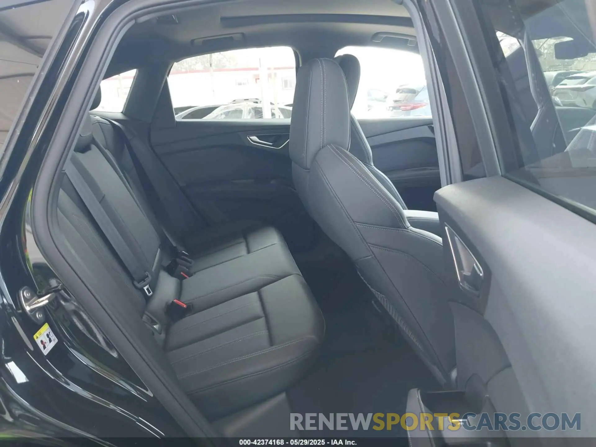 8 Photograph of a damaged car WA122BFZ2RP023525 AUDI Q4 SPORTBACK E-TRON 2024