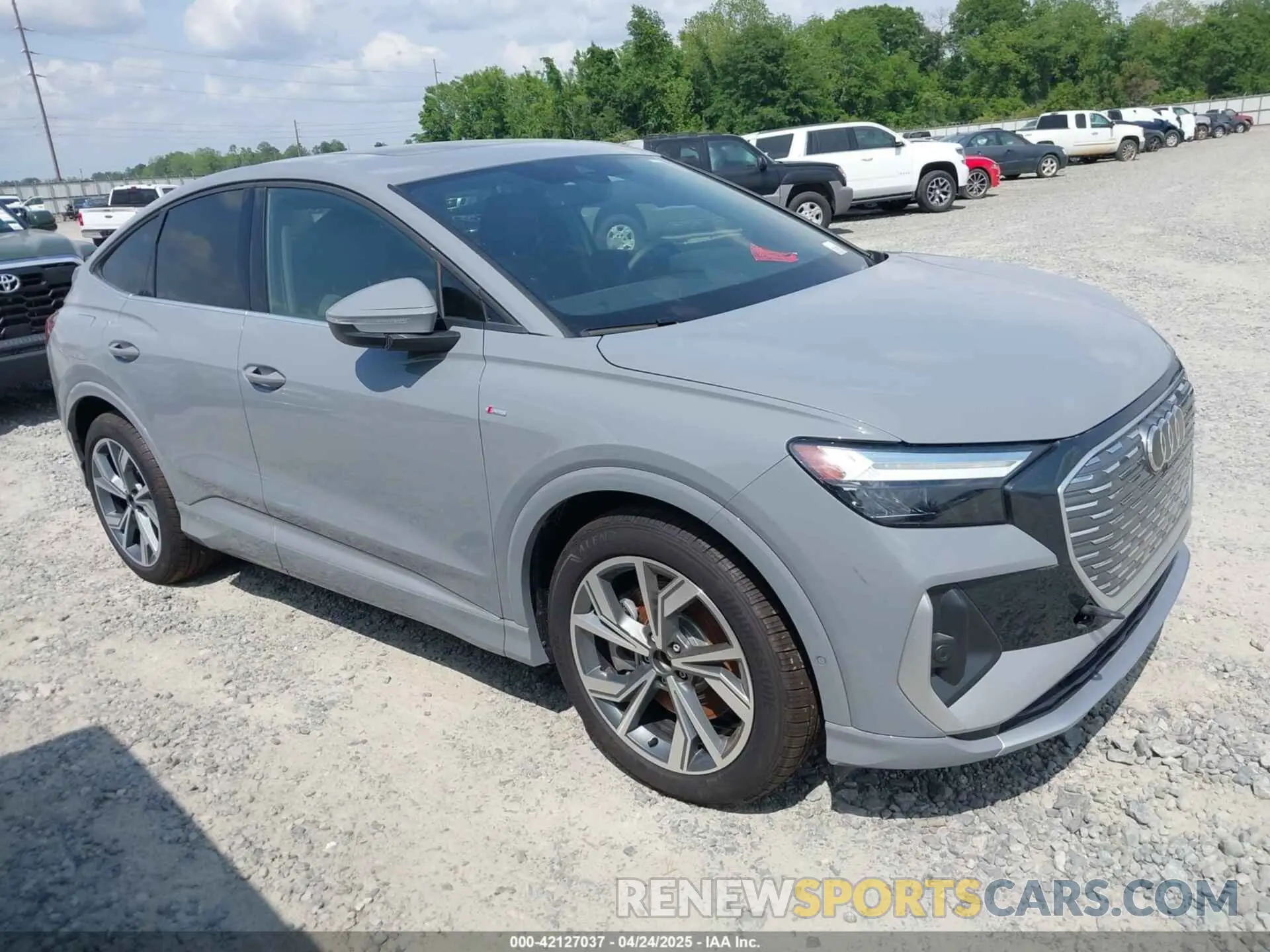 1 Photograph of a damaged car WA13UBFZ1RP055624 AUDI Q4 SPORTBACK E-TRON 2024