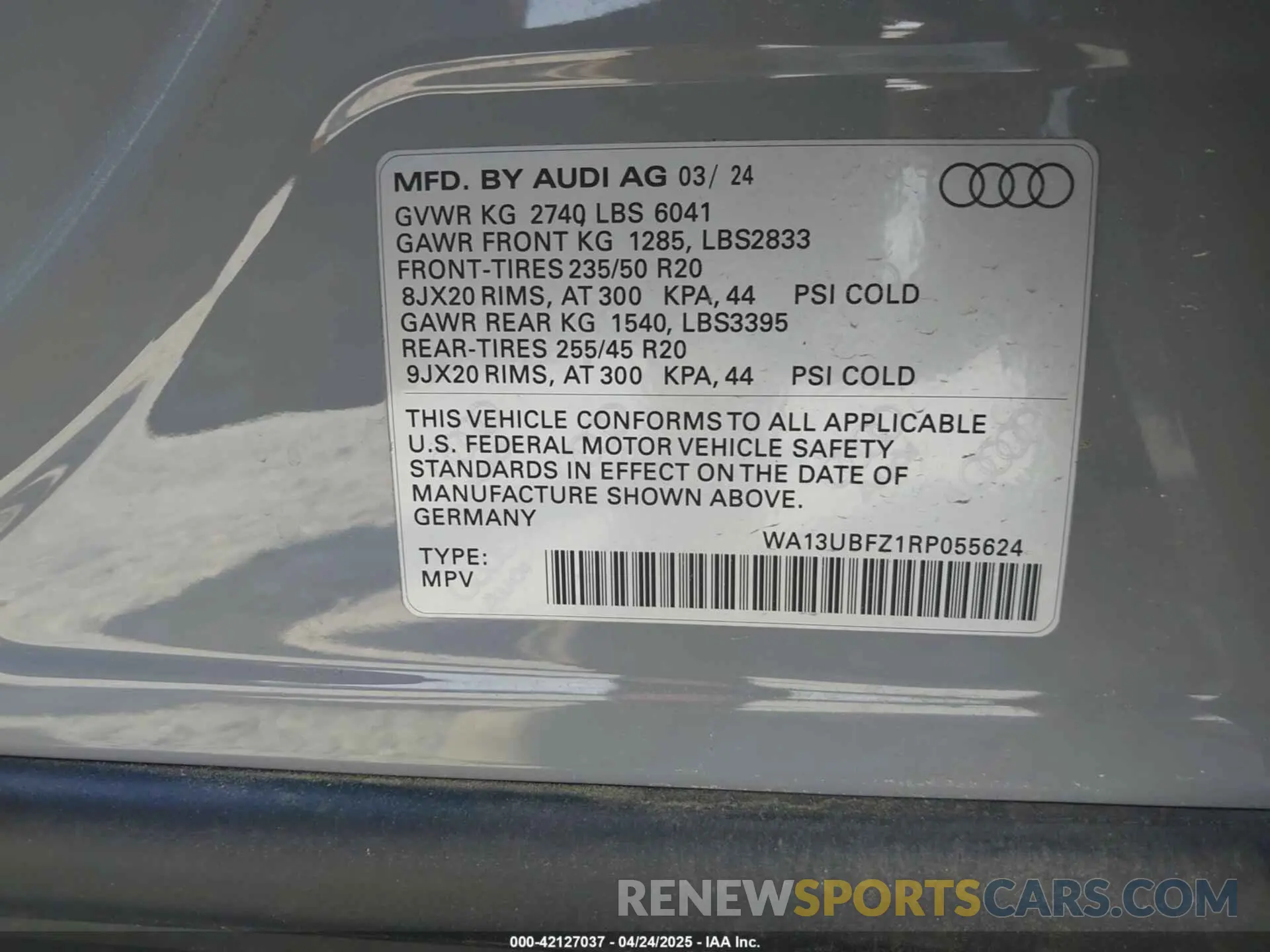 9 Photograph of a damaged car WA13UBFZ1RP055624 AUDI Q4 SPORTBACK E-TRON 2024