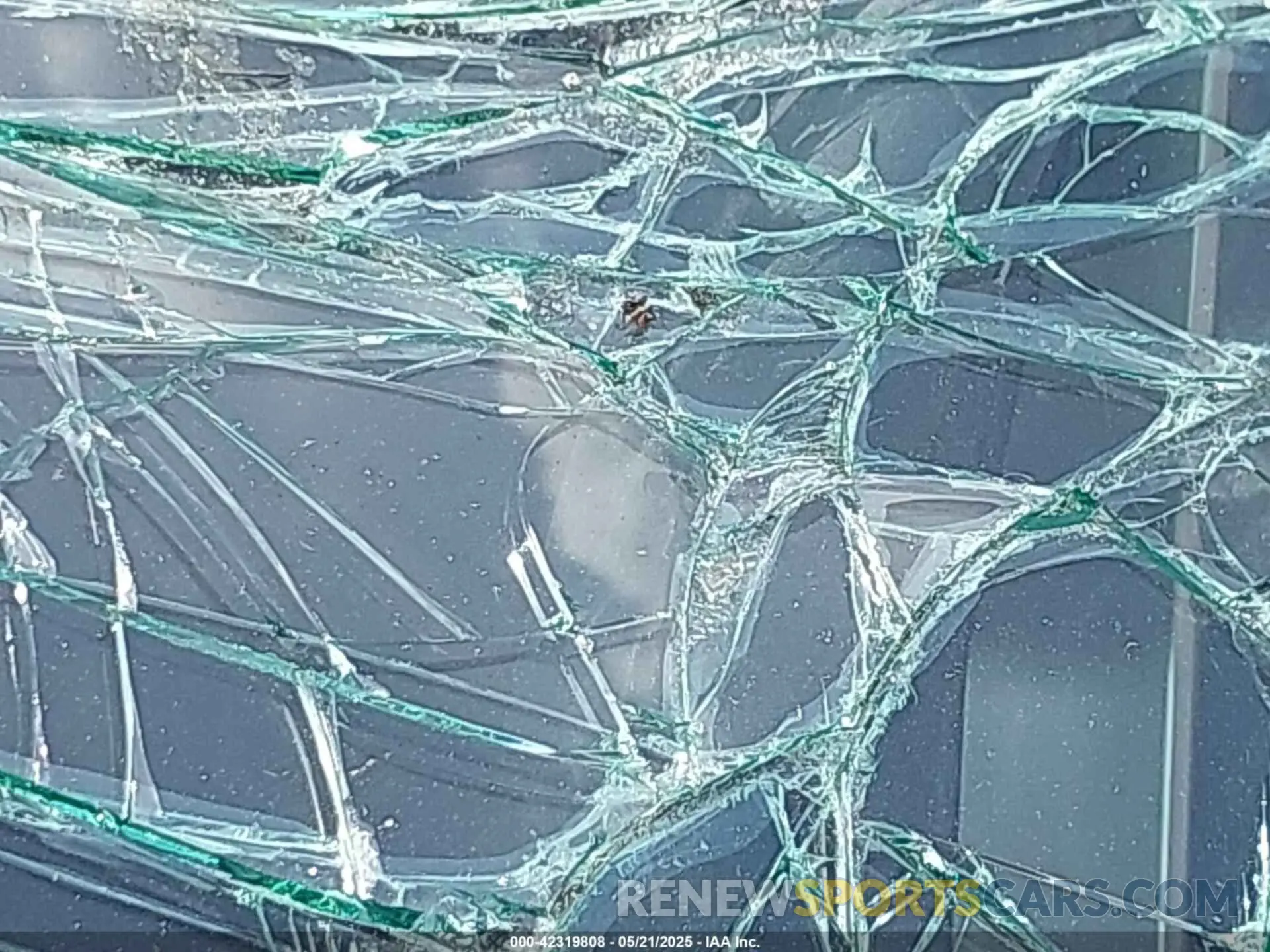15 Photograph of a damaged car WA12UBFZ8SP023867 AUDI Q4 SPORTBACK E-TRON 2025