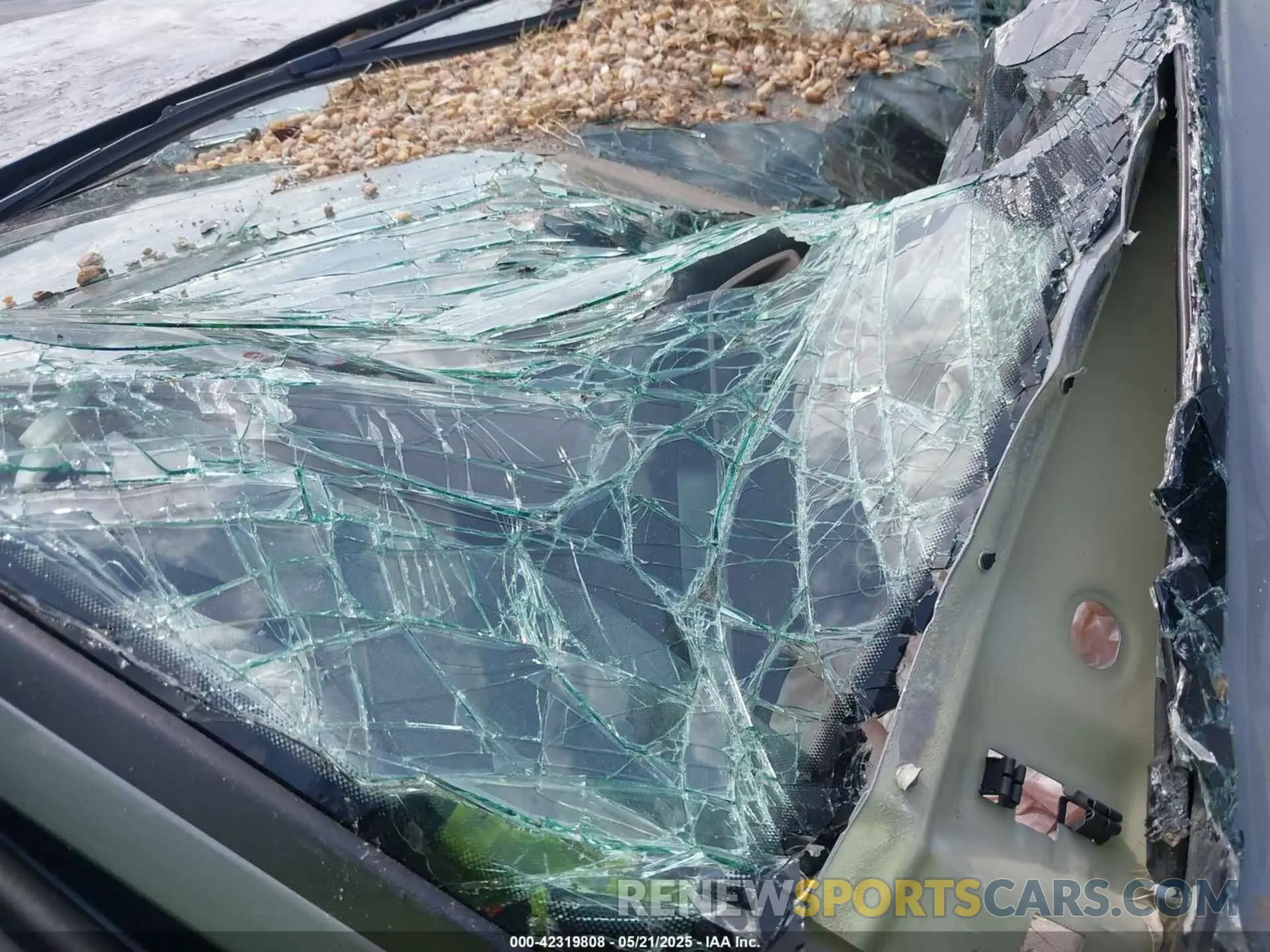 7 Photograph of a damaged car WA12UBFZ8SP023867 AUDI Q4 SPORTBACK E-TRON 2025