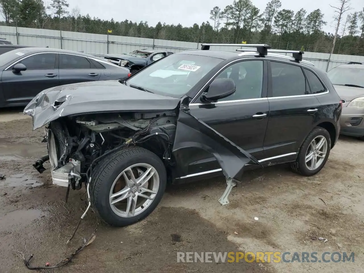 1 Photograph of a damaged car WA1C2AFP2HA098384 AUDI Q5 2017