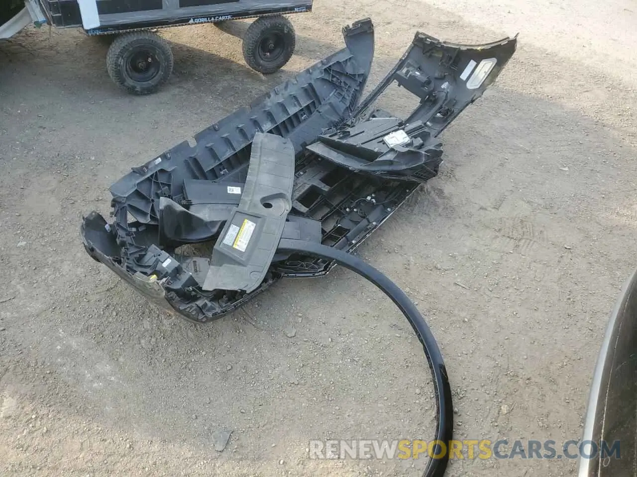 13 Photograph of a damaged car WA1CNBFY5J2130217 AUDI Q5 2018