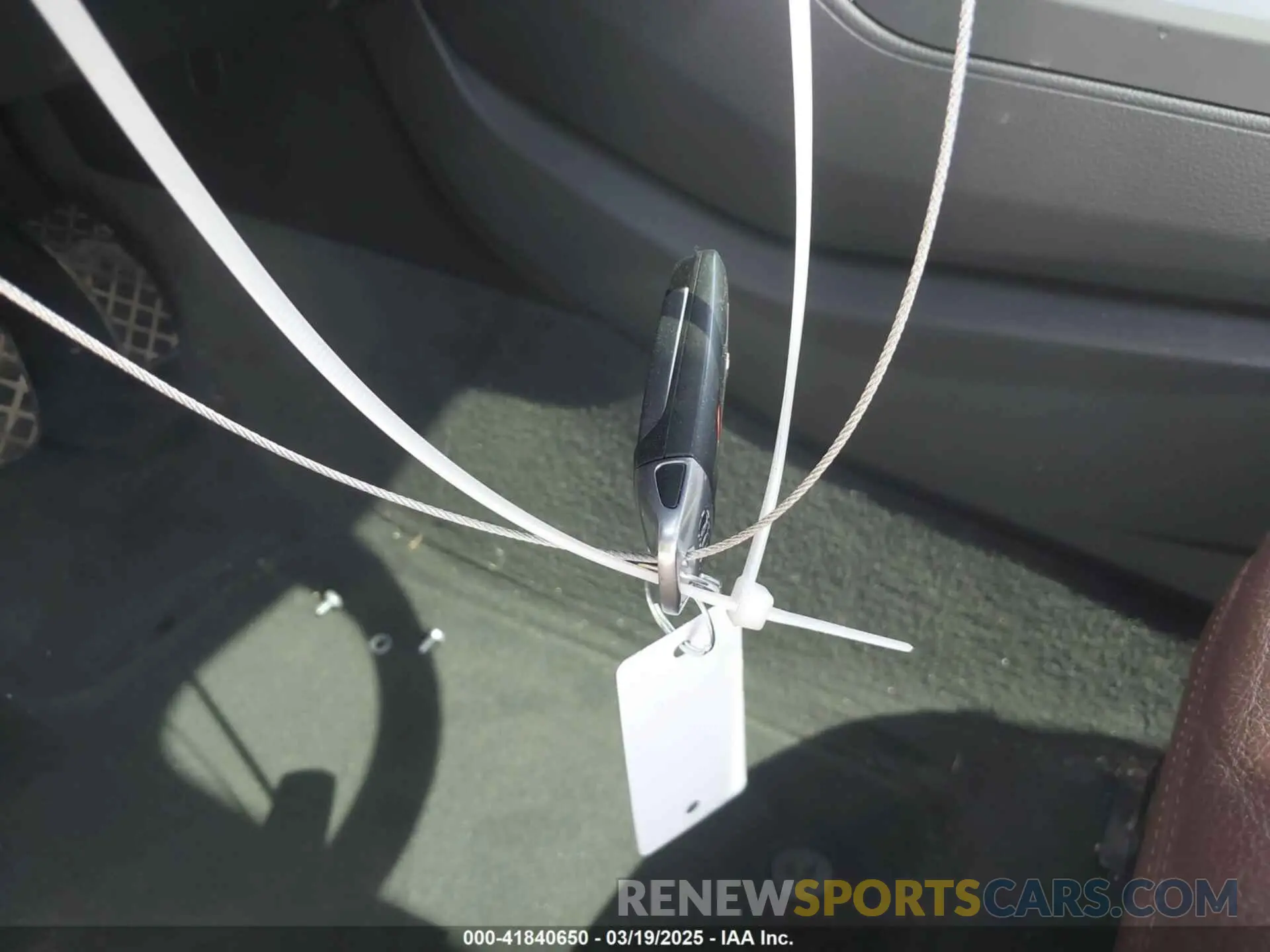 11 Photograph of a damaged car WA1ANAFY0K2022137 AUDI Q5 2019