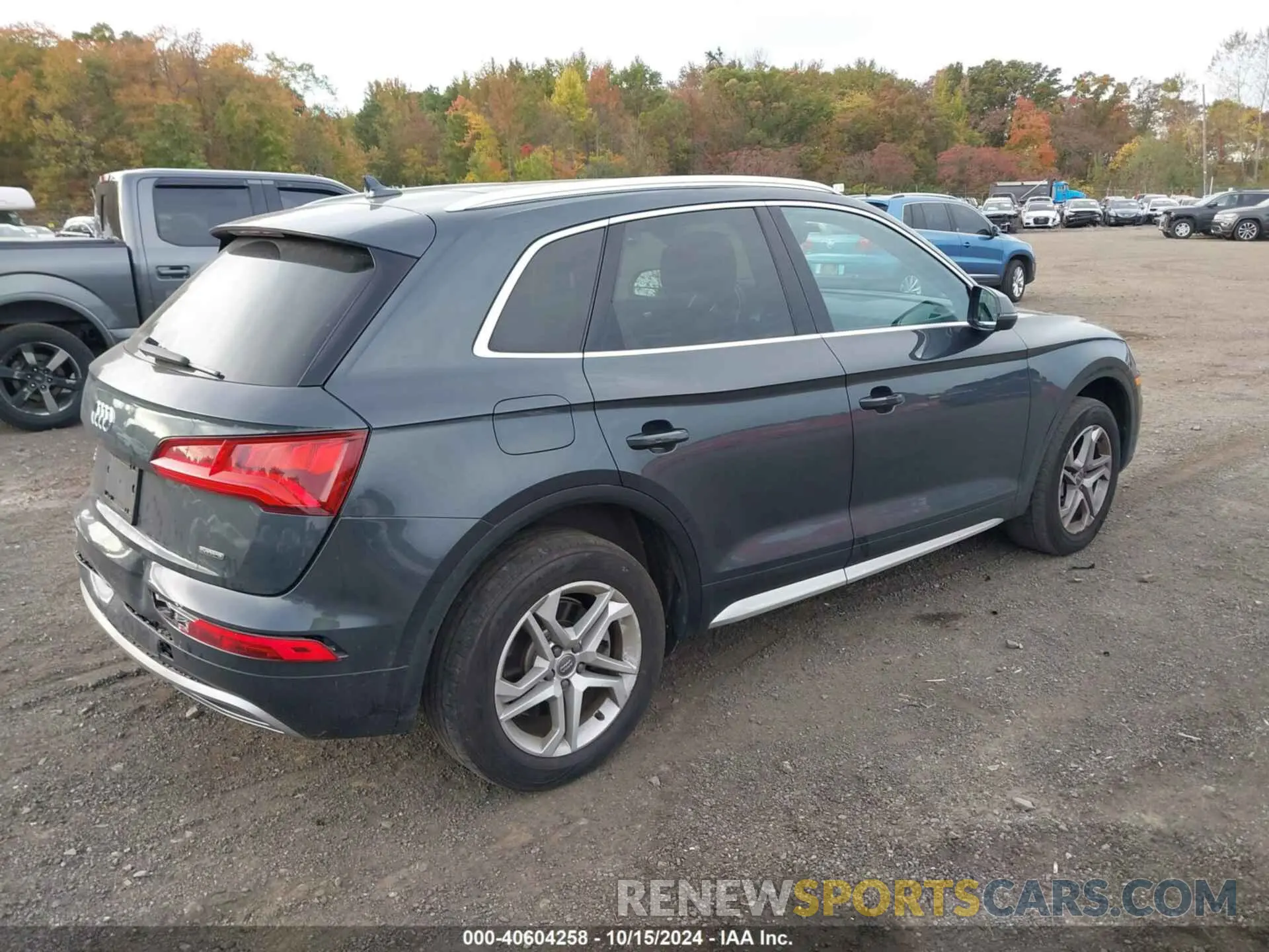 4 Photograph of a damaged car WA1ANAFY0K2023238 AUDI Q5 2019