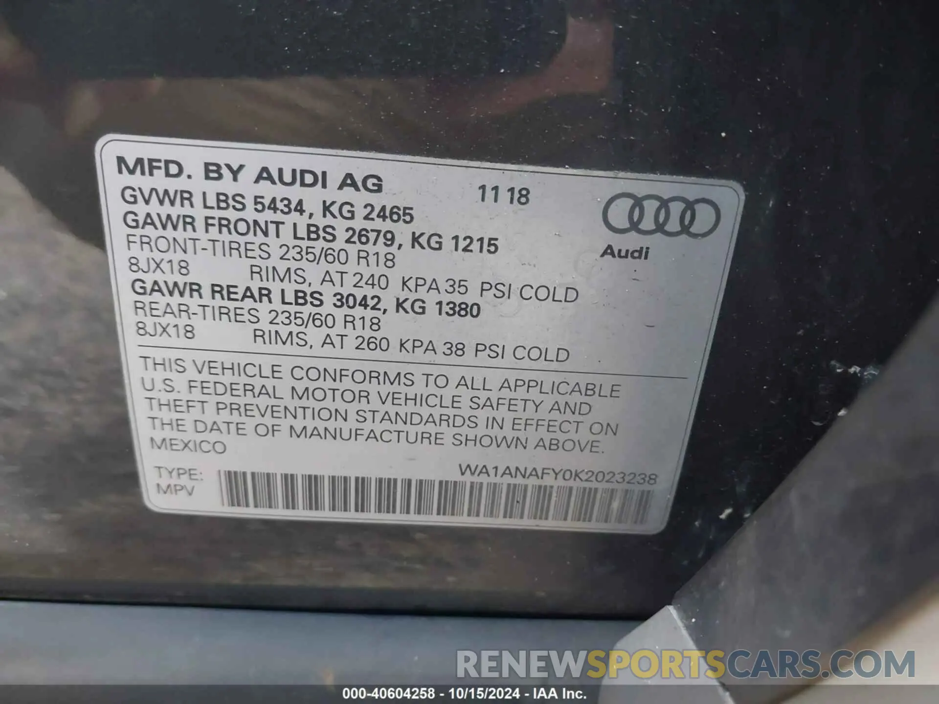 9 Photograph of a damaged car WA1ANAFY0K2023238 AUDI Q5 2019