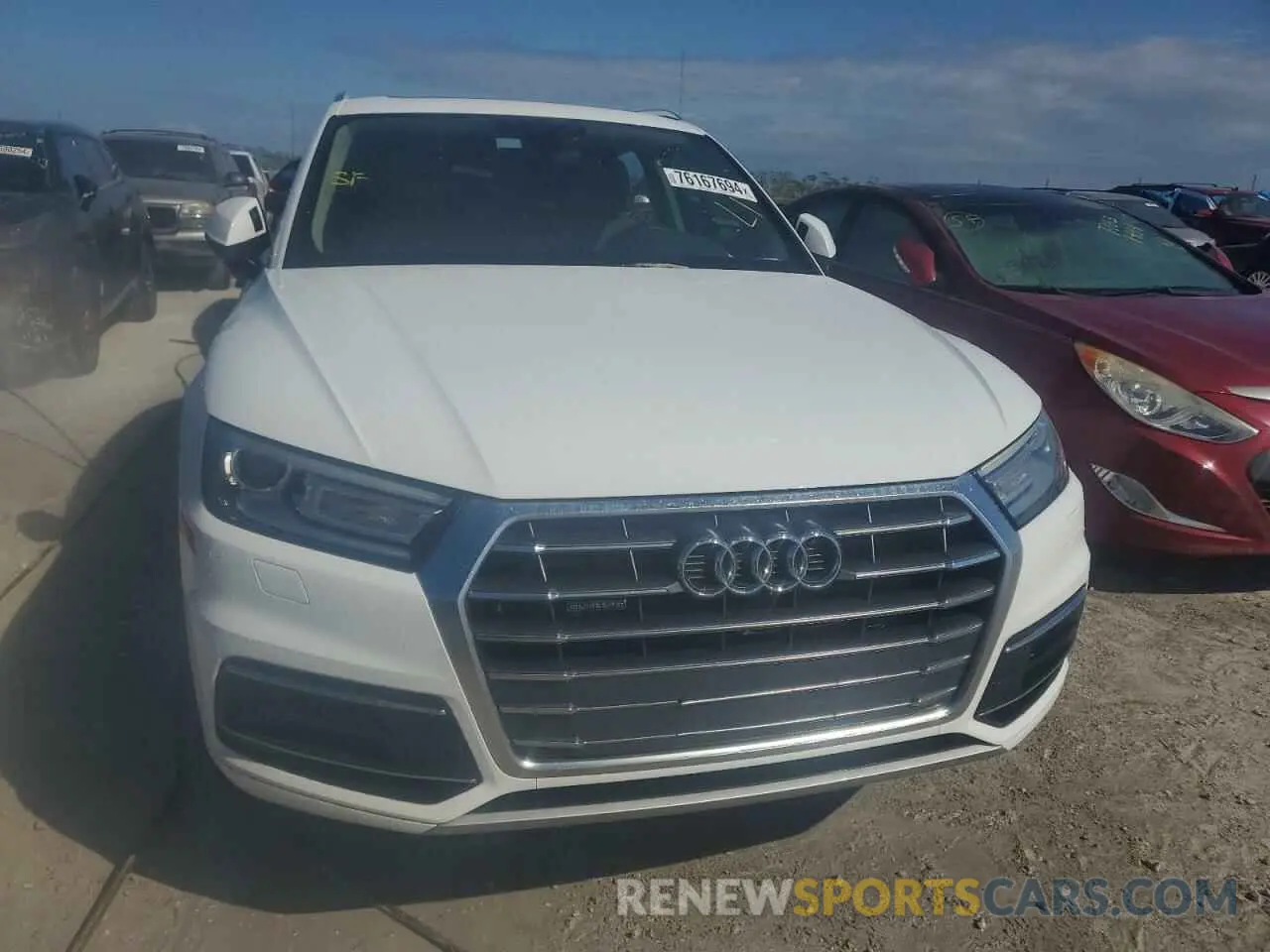 5 Photograph of a damaged car WA1ANAFY0K2040962 AUDI Q5 2019