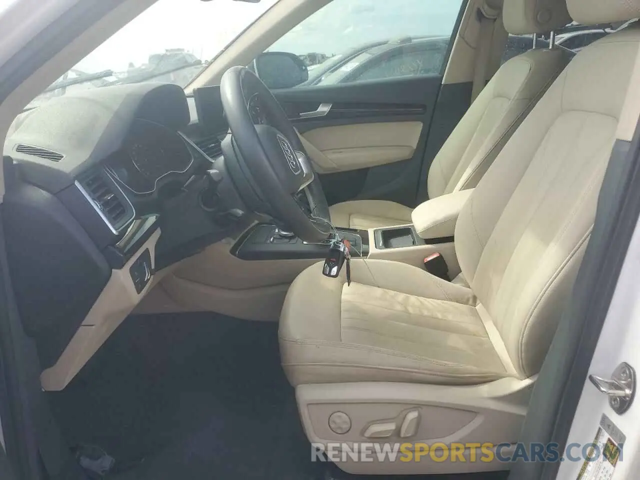 7 Photograph of a damaged car WA1ANAFY0K2040962 AUDI Q5 2019