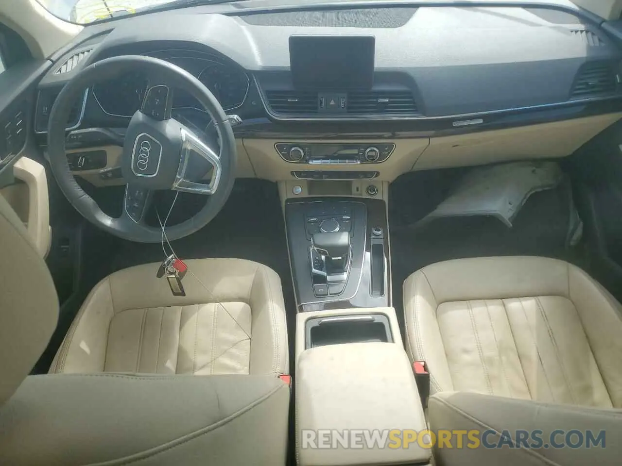 8 Photograph of a damaged car WA1ANAFY0K2040962 AUDI Q5 2019