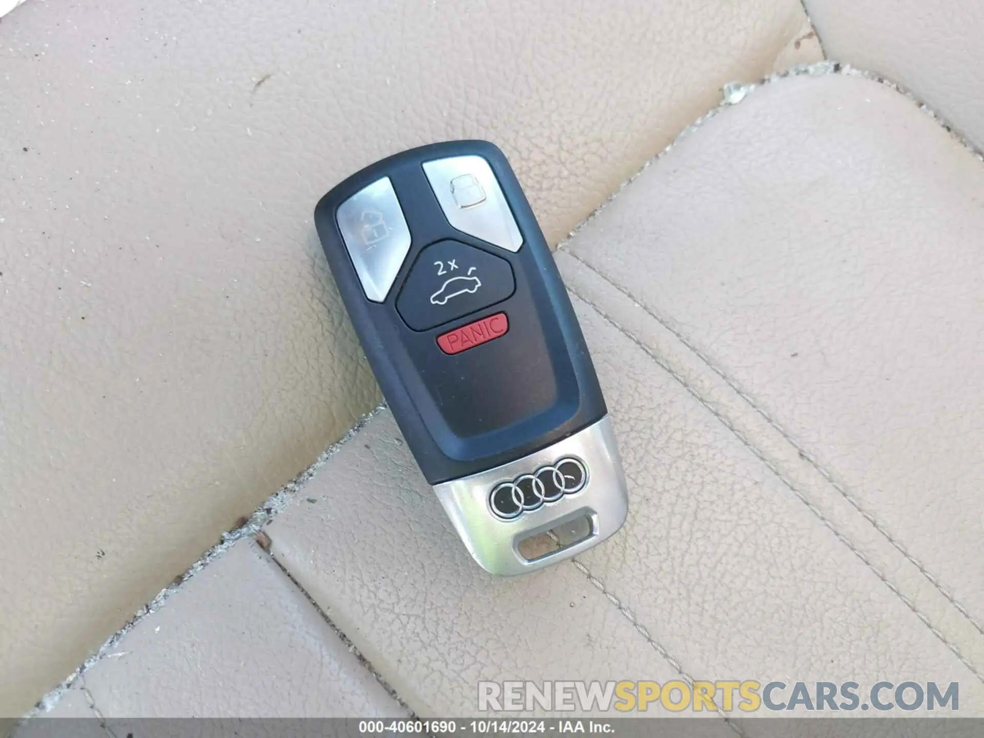 11 Photograph of a damaged car WA1ANAFY0K2064484 AUDI Q5 2019