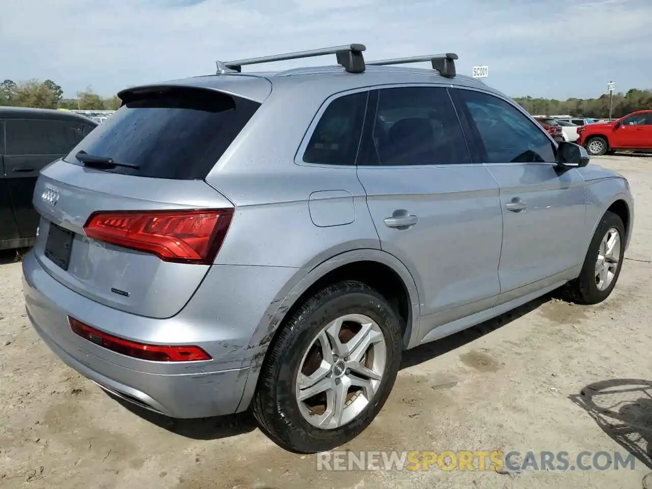 3 Photograph of a damaged car WA1ANAFY0K2074450 AUDI Q5 2019