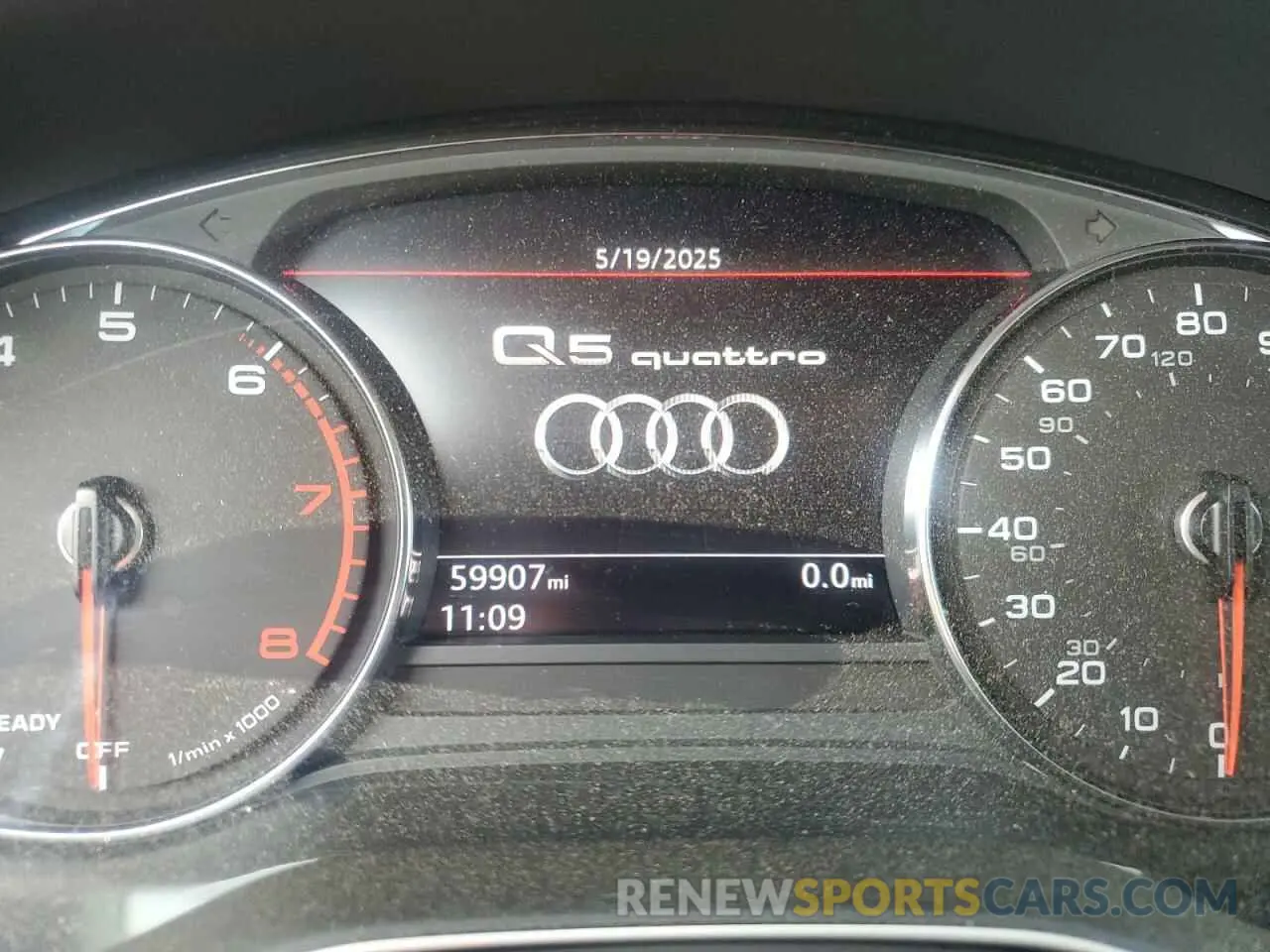 9 Photograph of a damaged car WA1ANAFY0K2117278 AUDI Q5 2019