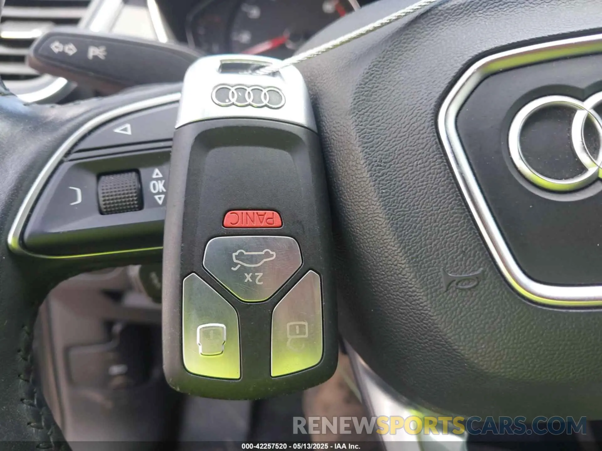 11 Photograph of a damaged car WA1ANAFY0K2123808 AUDI Q5 2019