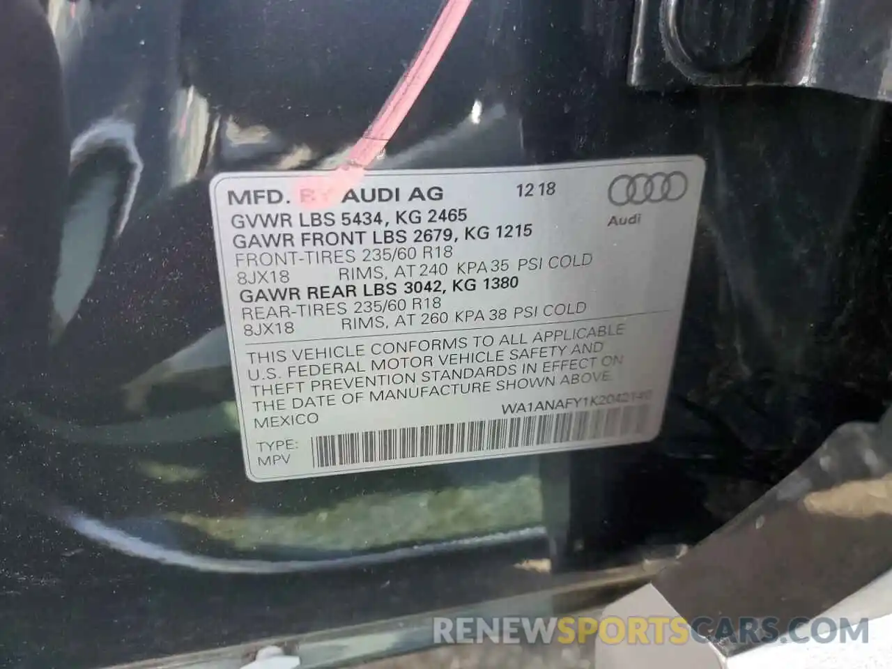 10 Photograph of a damaged car WA1ANAFY1K2042140 AUDI Q5 2019