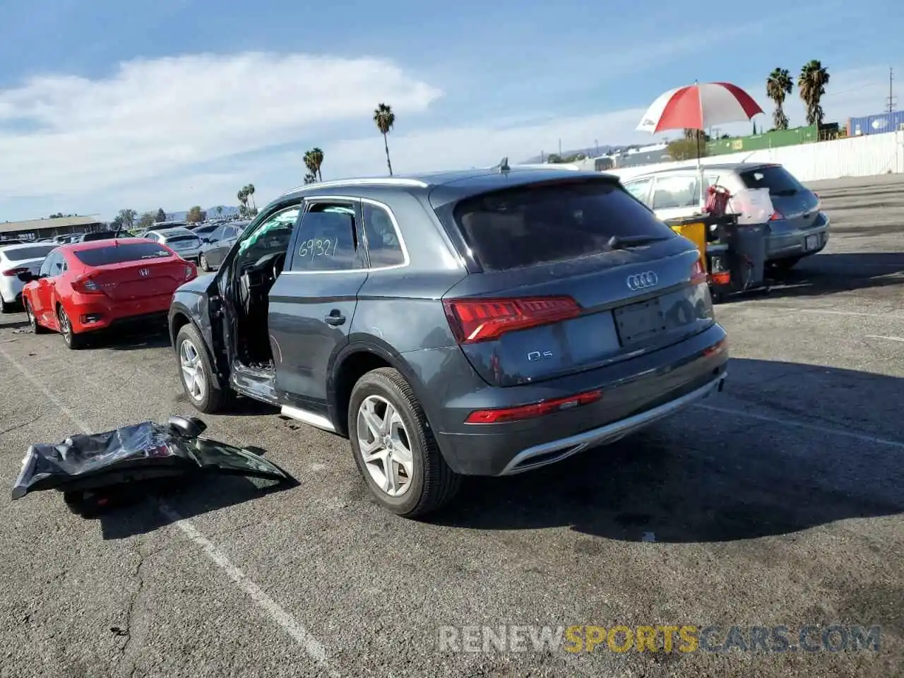 3 Photograph of a damaged car WA1ANAFY1K2042140 AUDI Q5 2019