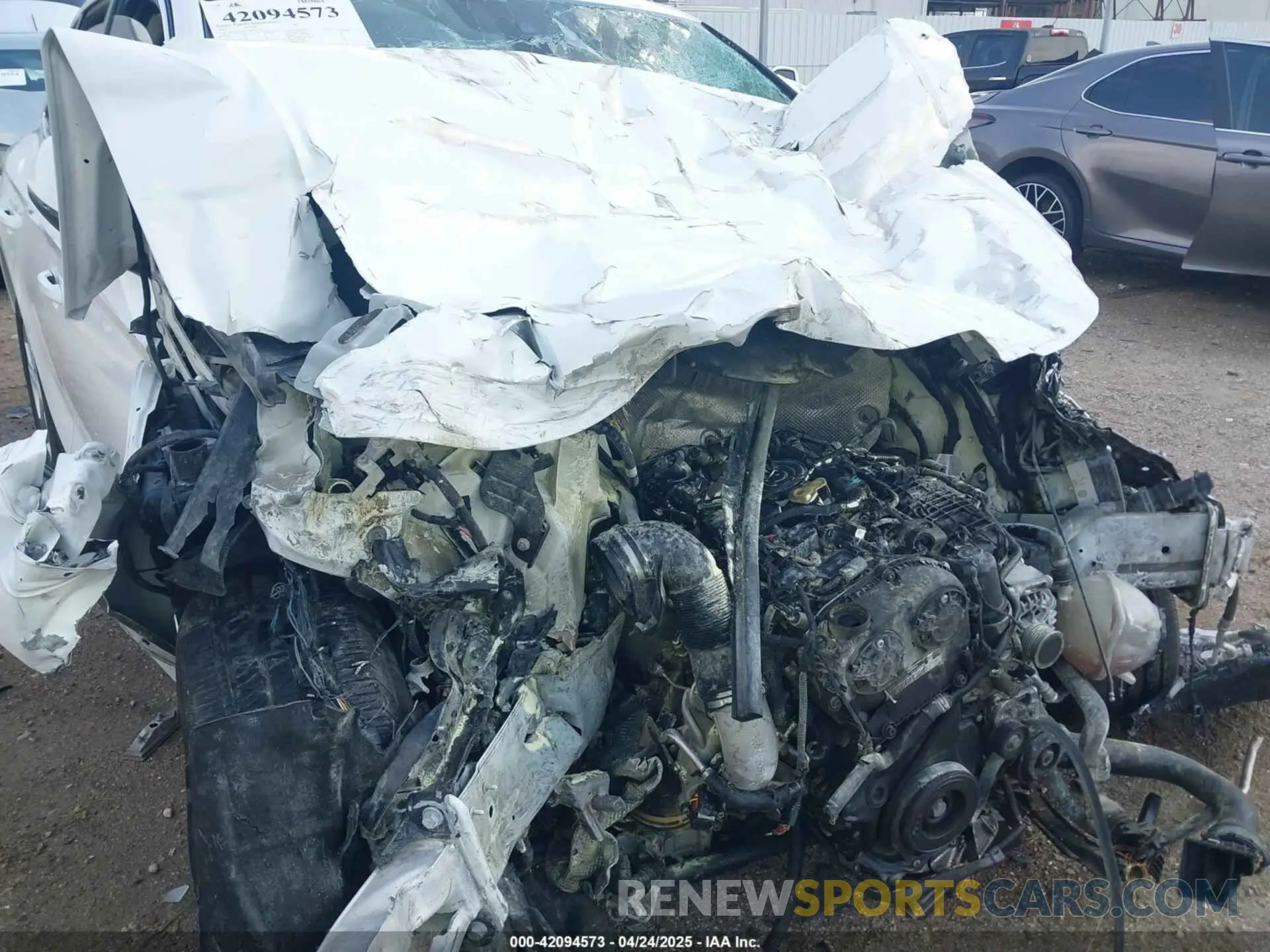 6 Photograph of a damaged car WA1ANAFY1K2112381 AUDI Q5 2019
