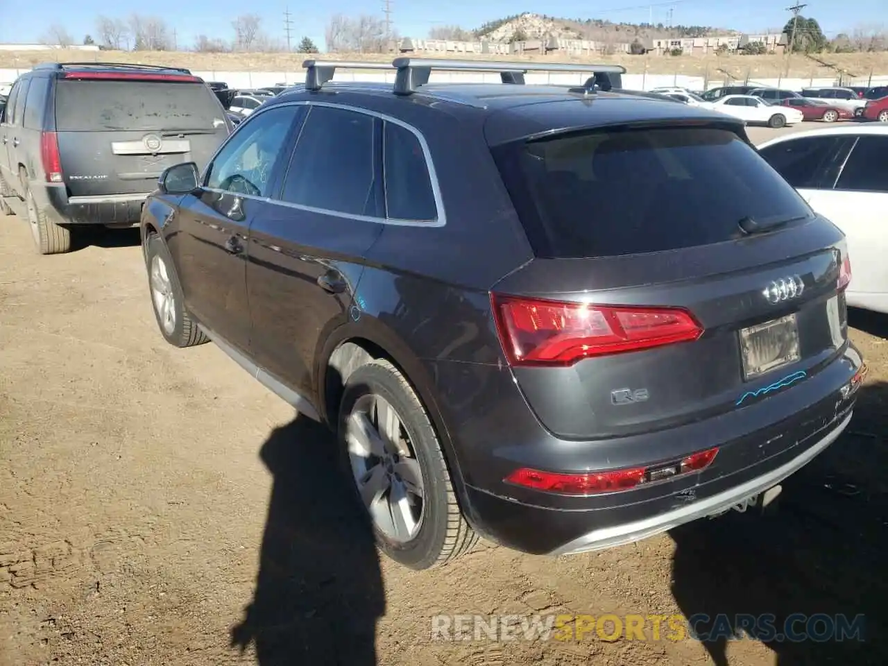 3 Photograph of a damaged car WA1ANAFY1K2116222 AUDI Q5 2019