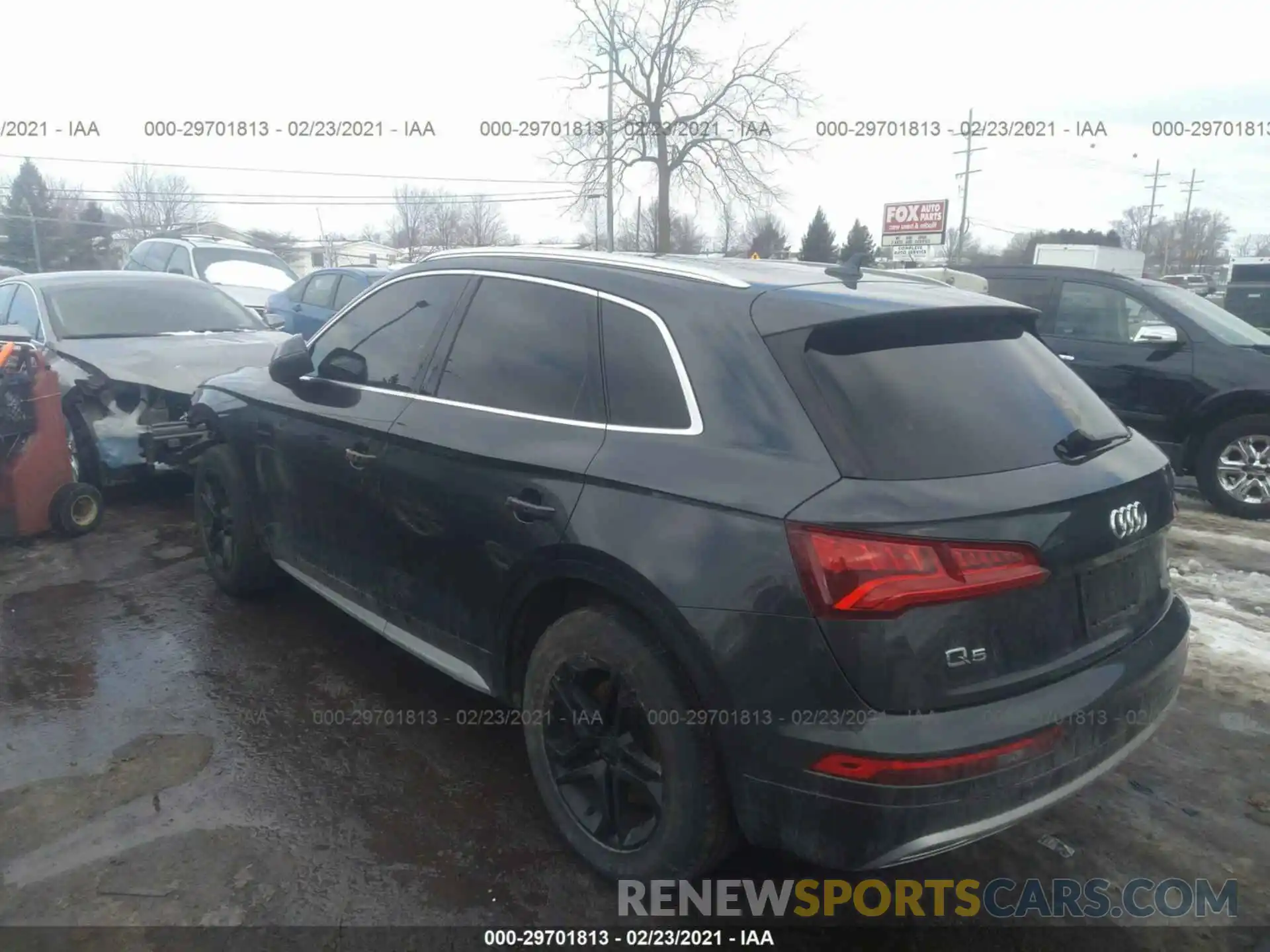 3 Photograph of a damaged car WA1ANAFY1K2116477 AUDI Q5 2019