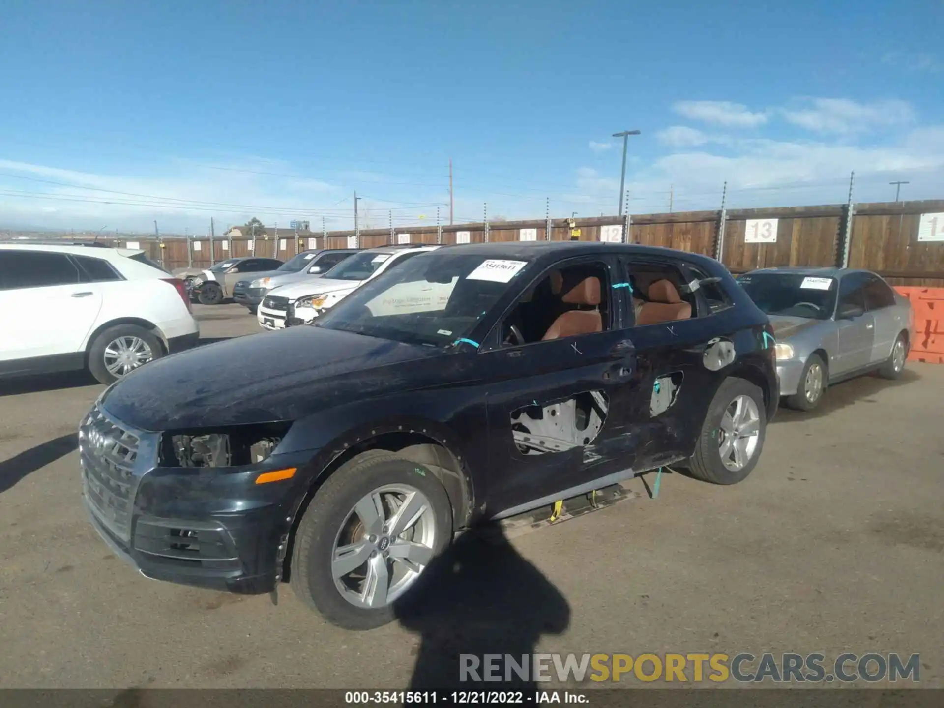 2 Photograph of a damaged car WA1ANAFY1K2121498 AUDI Q5 2019