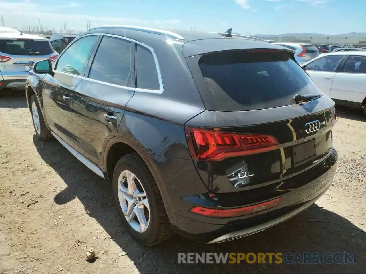 3 Photograph of a damaged car WA1ANAFY1K2123977 AUDI Q5 2019