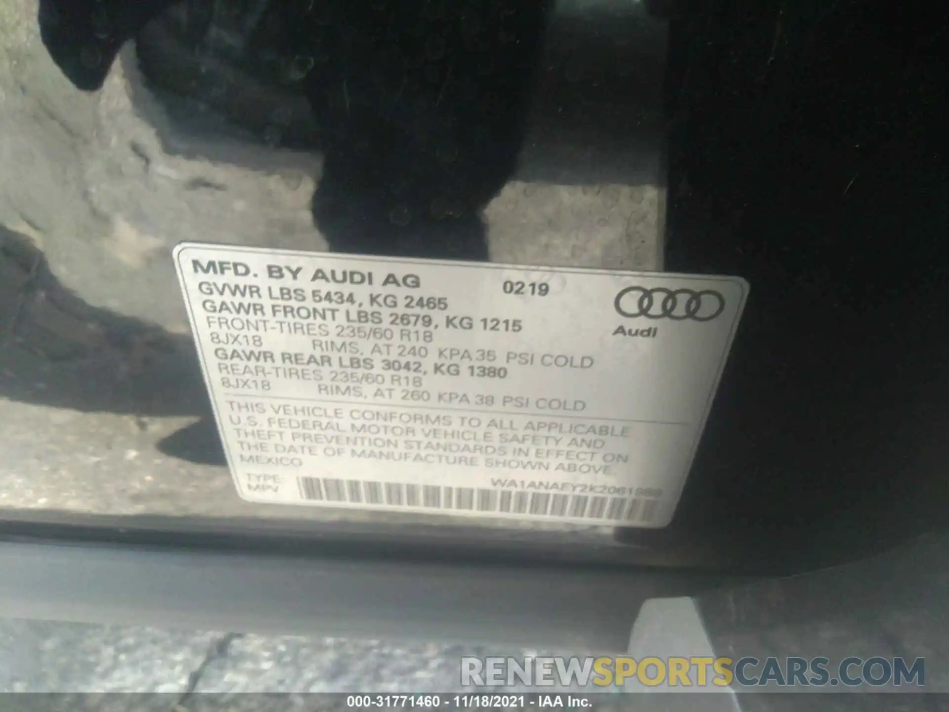 9 Photograph of a damaged car WA1ANAFY2K2061988 AUDI Q5 2019