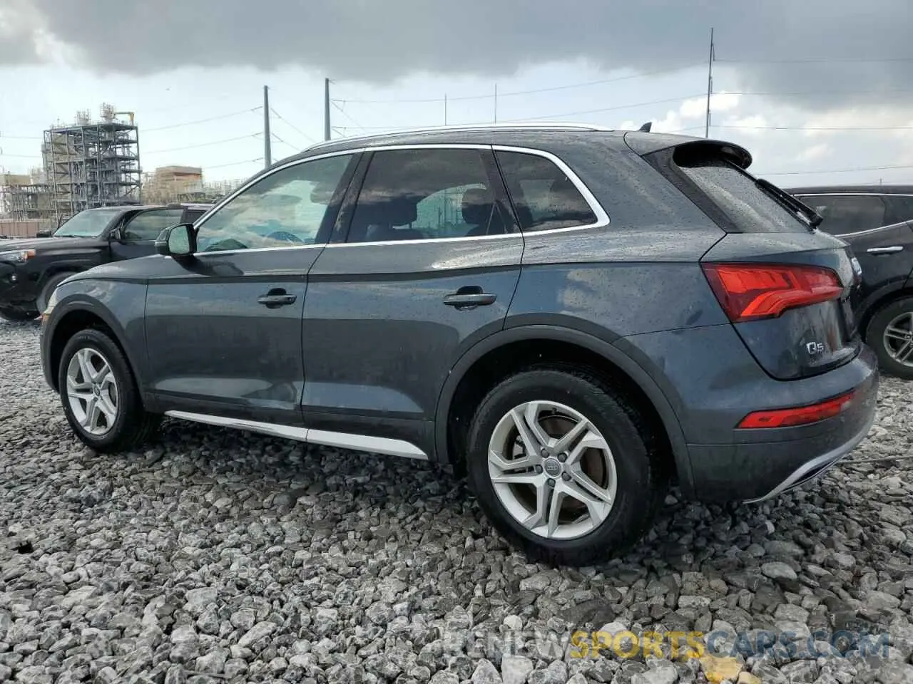 2 Photograph of a damaged car WA1ANAFY2K2068374 AUDI Q5 2019