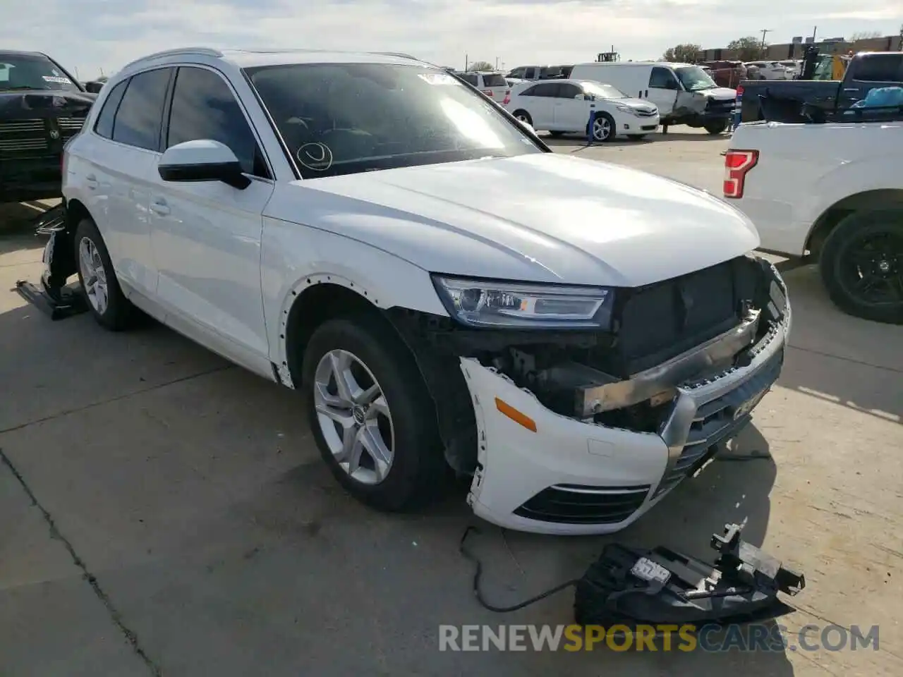 1 Photograph of a damaged car WA1ANAFY2K2069671 AUDI Q5 2019