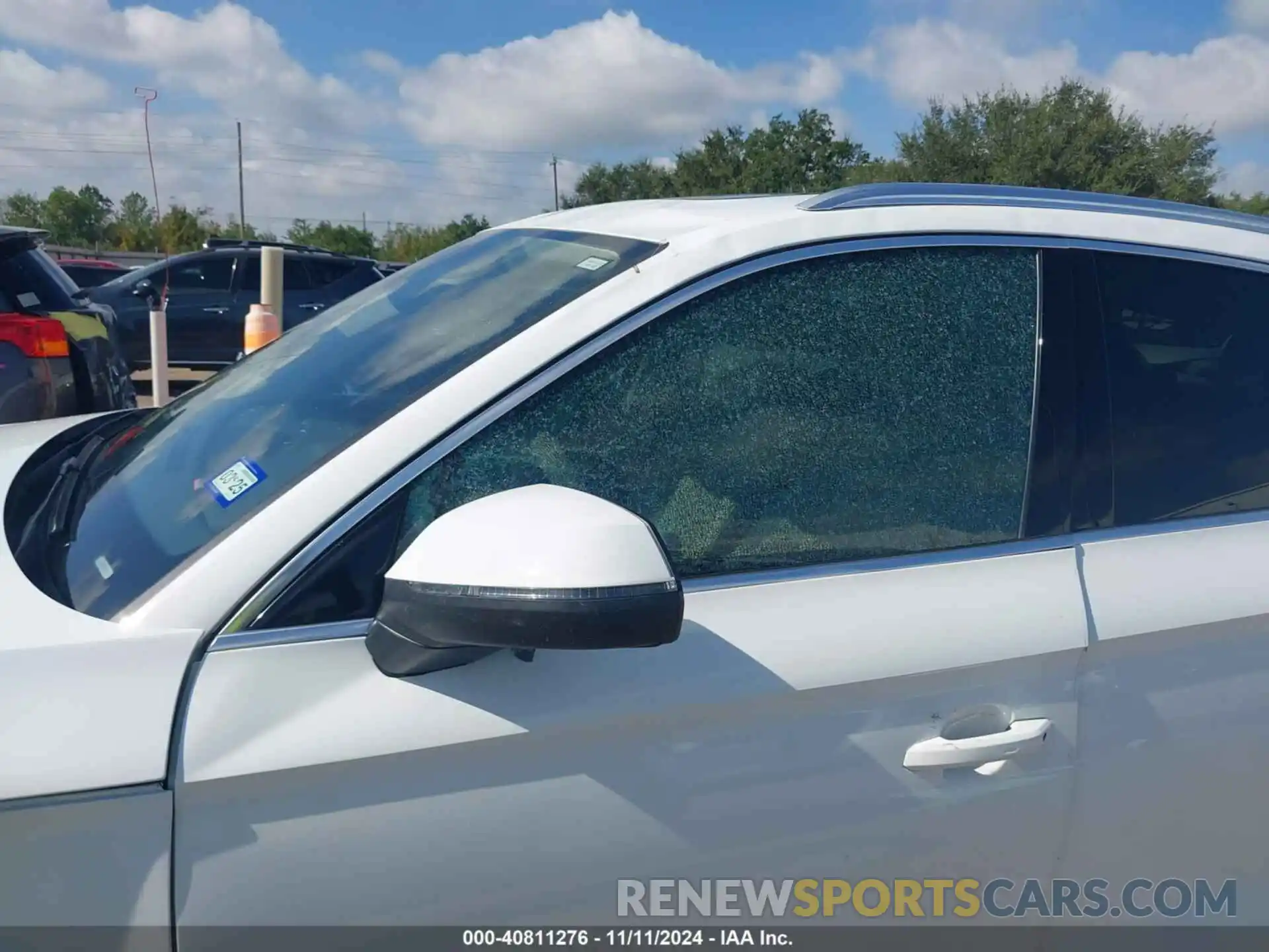 6 Photograph of a damaged car WA1ANAFY2K2100112 AUDI Q5 2019