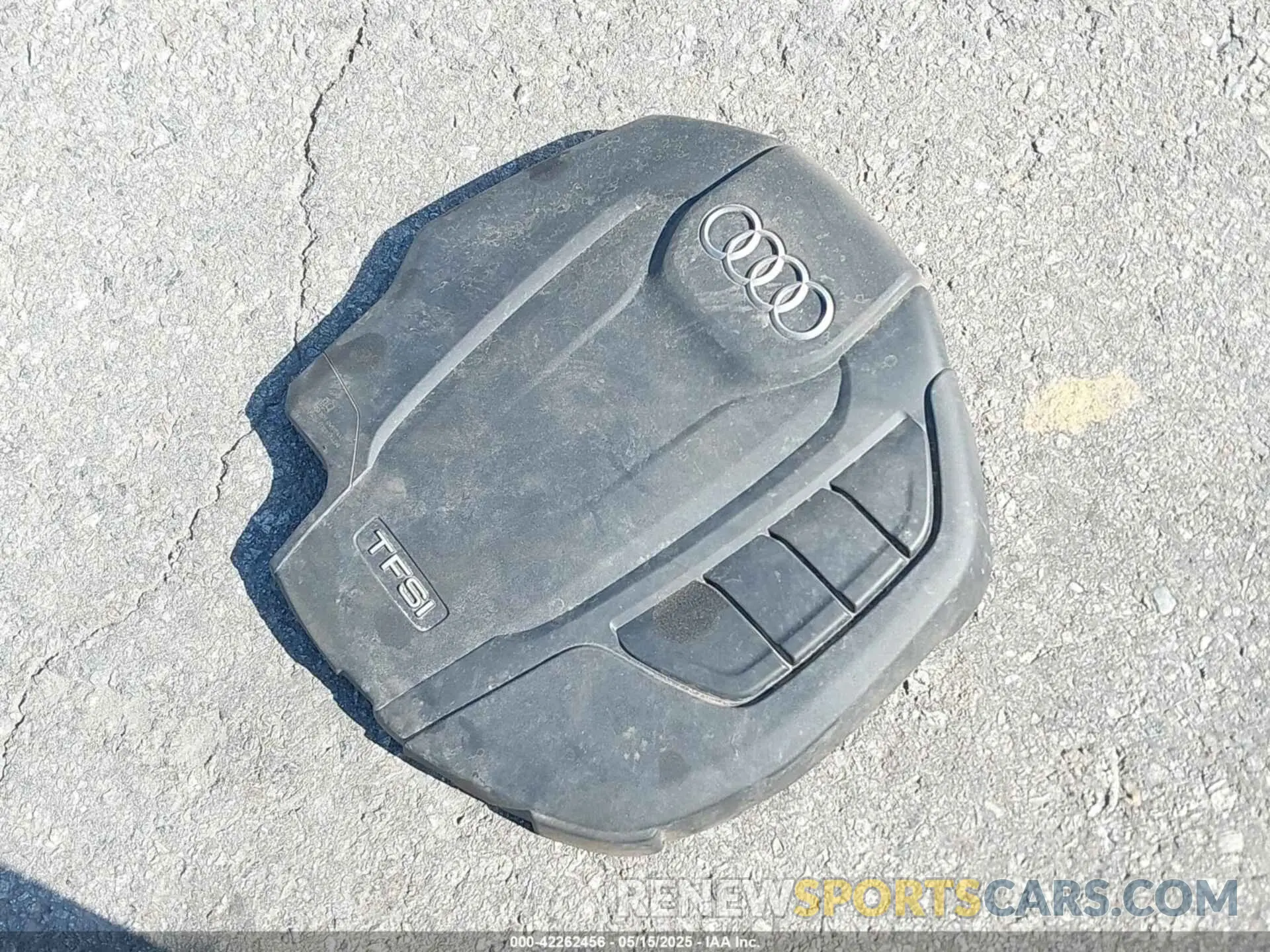 12 Photograph of a damaged car WA1ANAFY2K2122904 AUDI Q5 2019