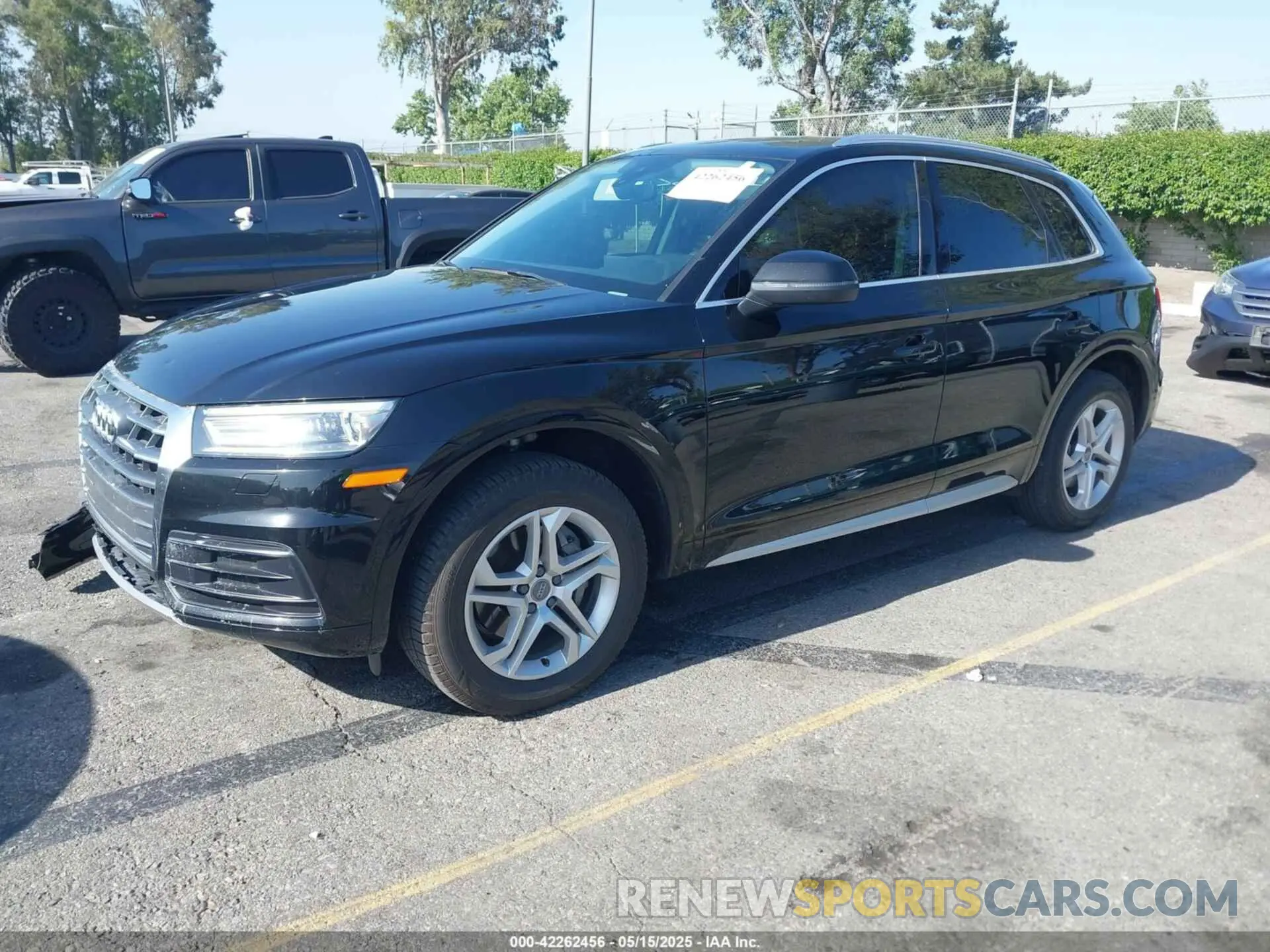 2 Photograph of a damaged car WA1ANAFY2K2122904 AUDI Q5 2019