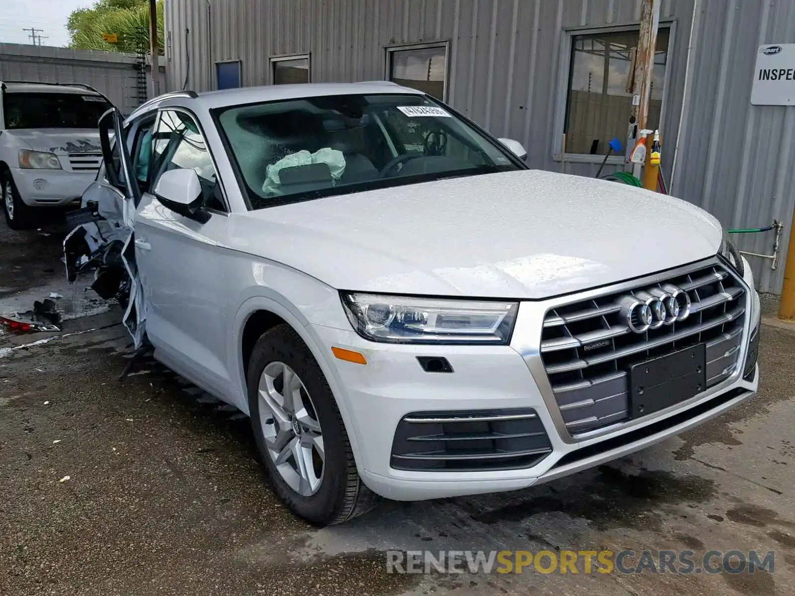 1 Photograph of a damaged car WA1ANAFY2K2126211 AUDI Q5 2019