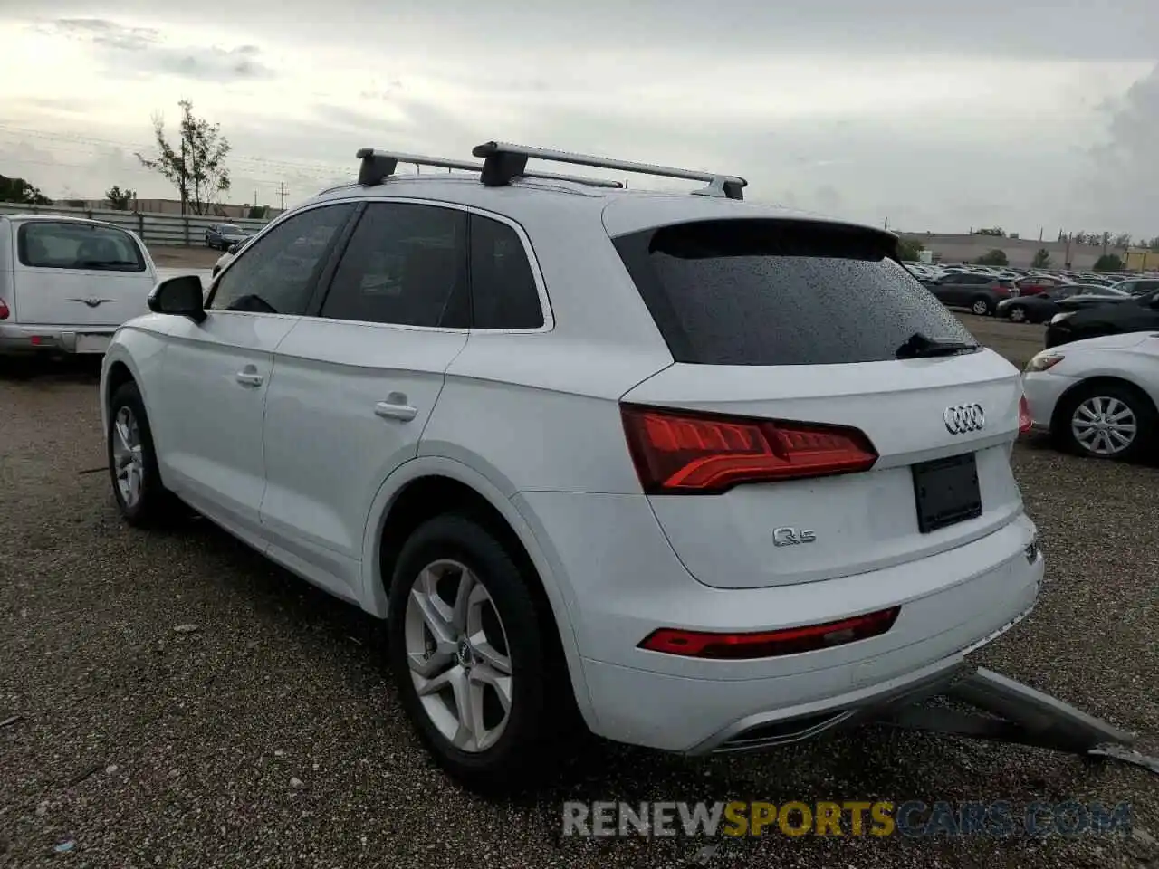 3 Photograph of a damaged car WA1ANAFY3K2042527 AUDI Q5 2019