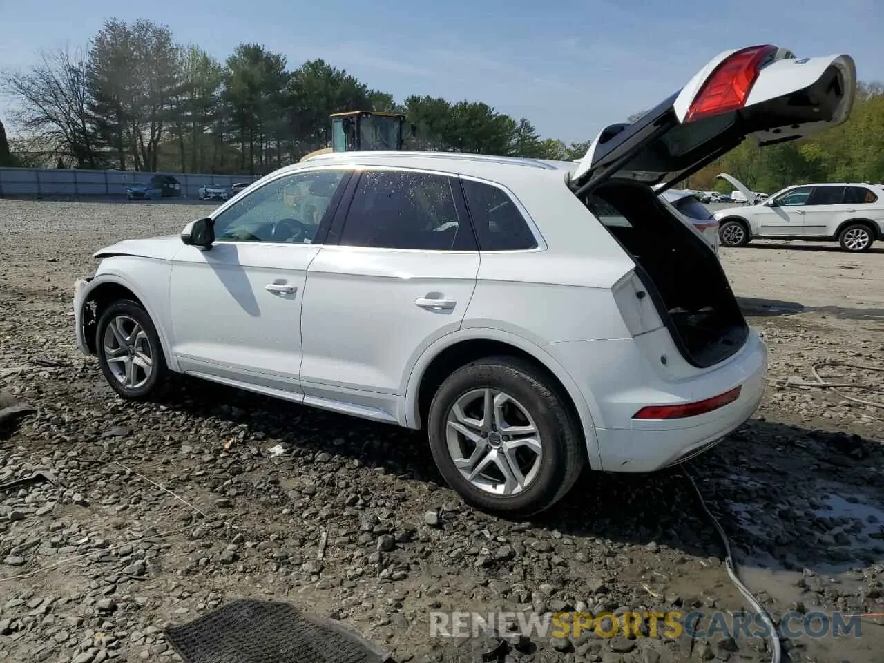 2 Photograph of a damaged car WA1ANAFY4K2036302 AUDI Q5 2019